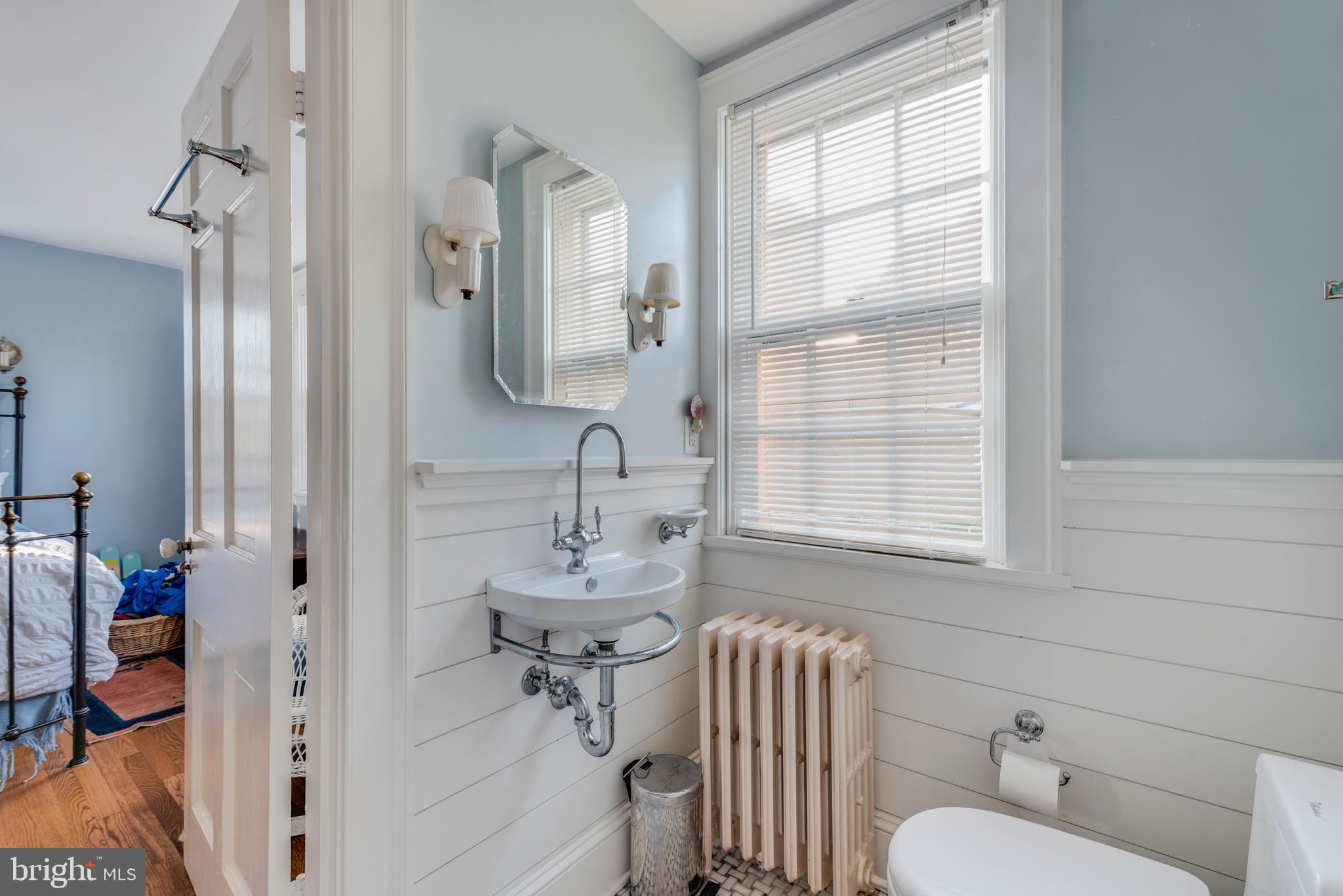 HISTORIC DISTRICT - Residential