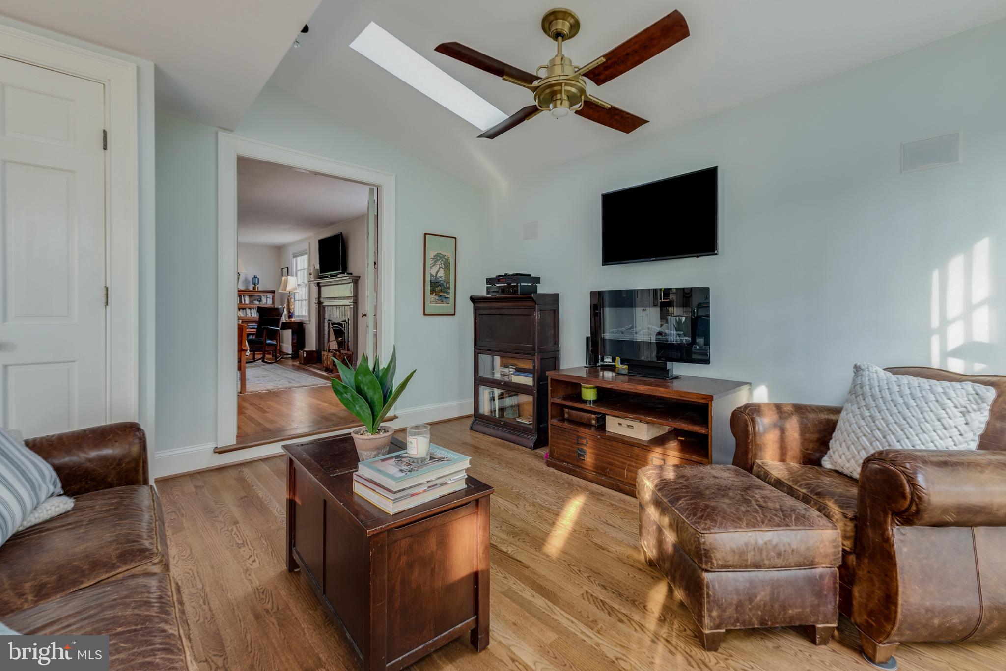 HISTORIC DISTRICT - Residential