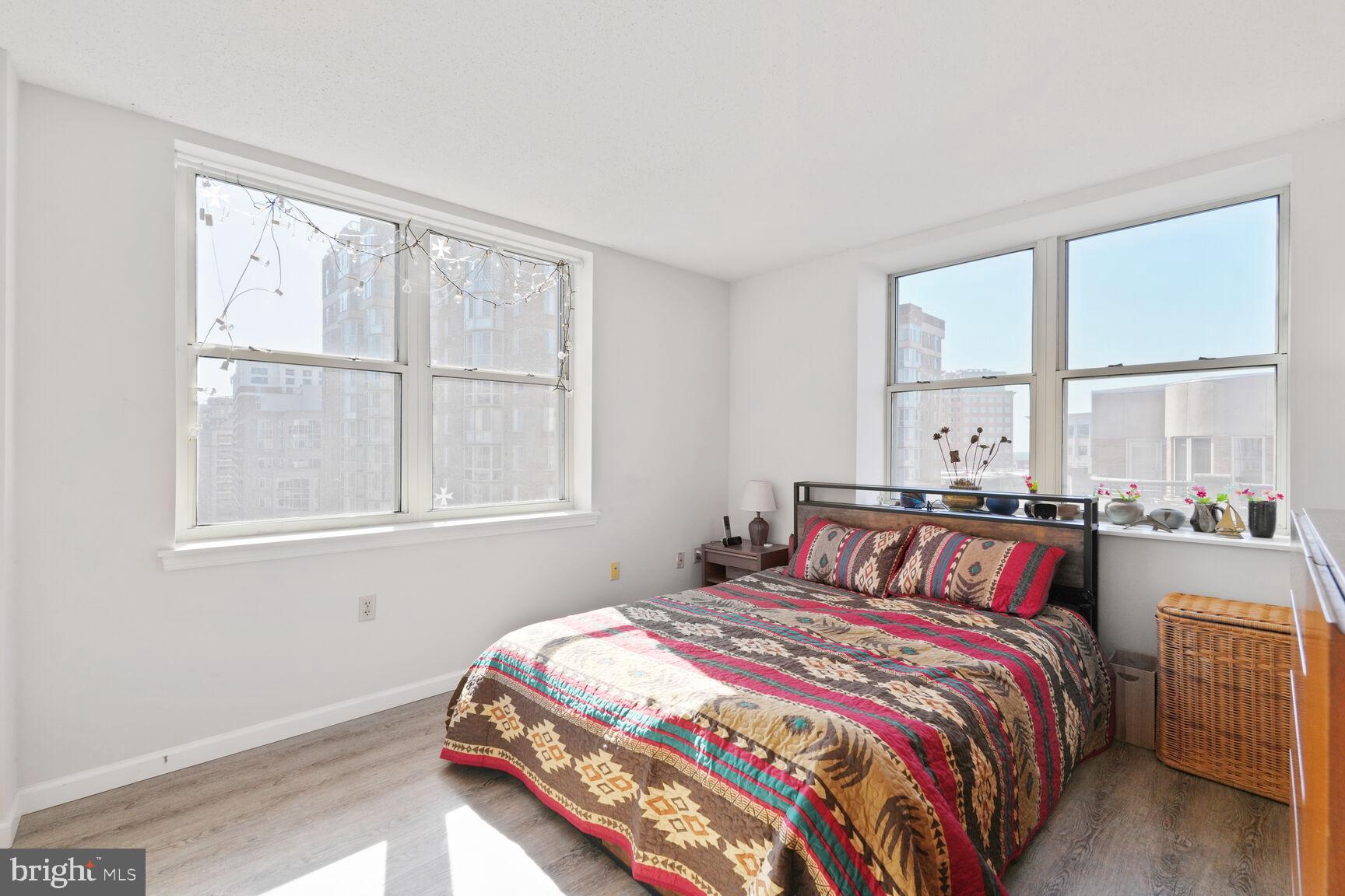 THE JEFFERSON - SUNRISE SENIOR LIVING - Residential Lease