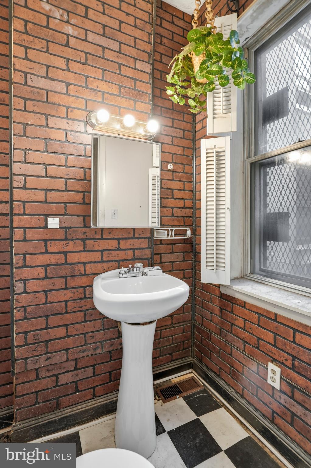 PATTERSON PLACE - Residential