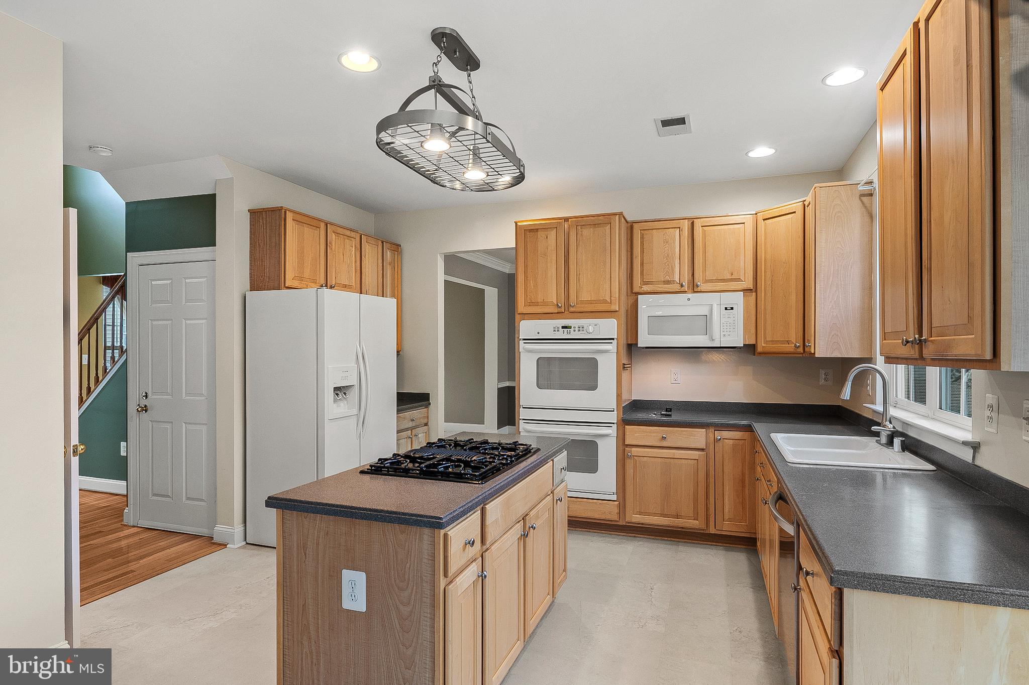 ASHBROOK - Residential