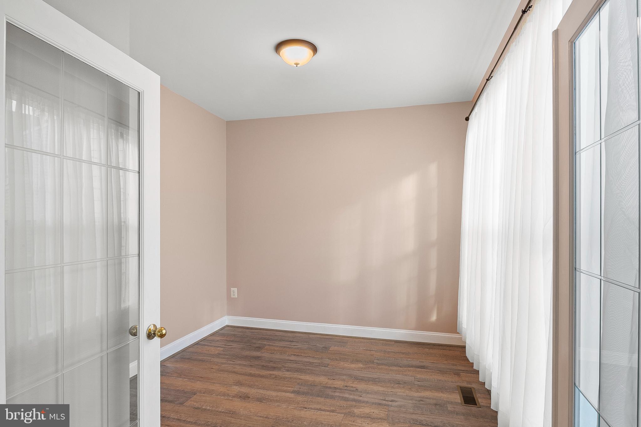 ASHBROOK - Residential