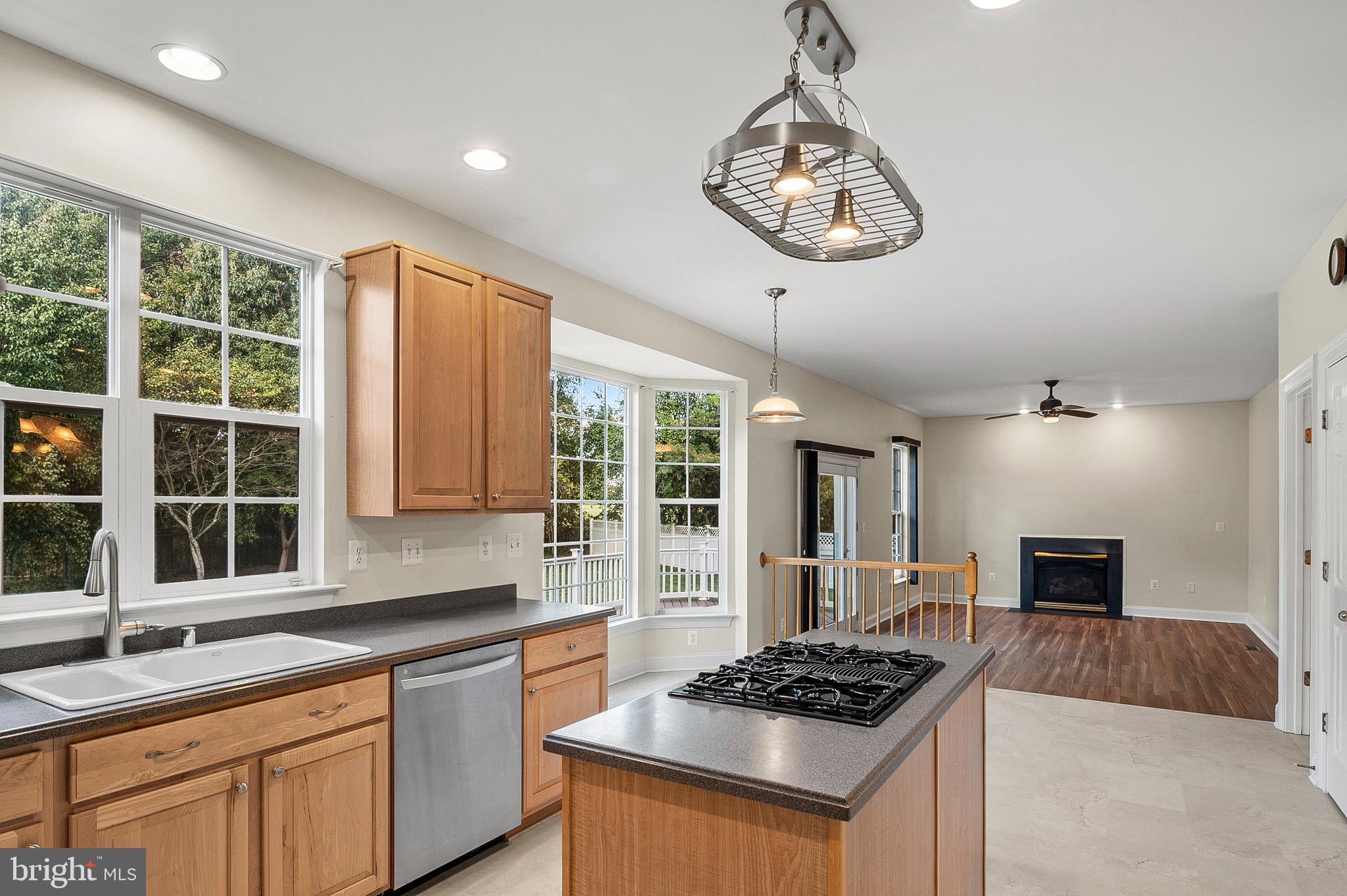 ASHBROOK - Residential