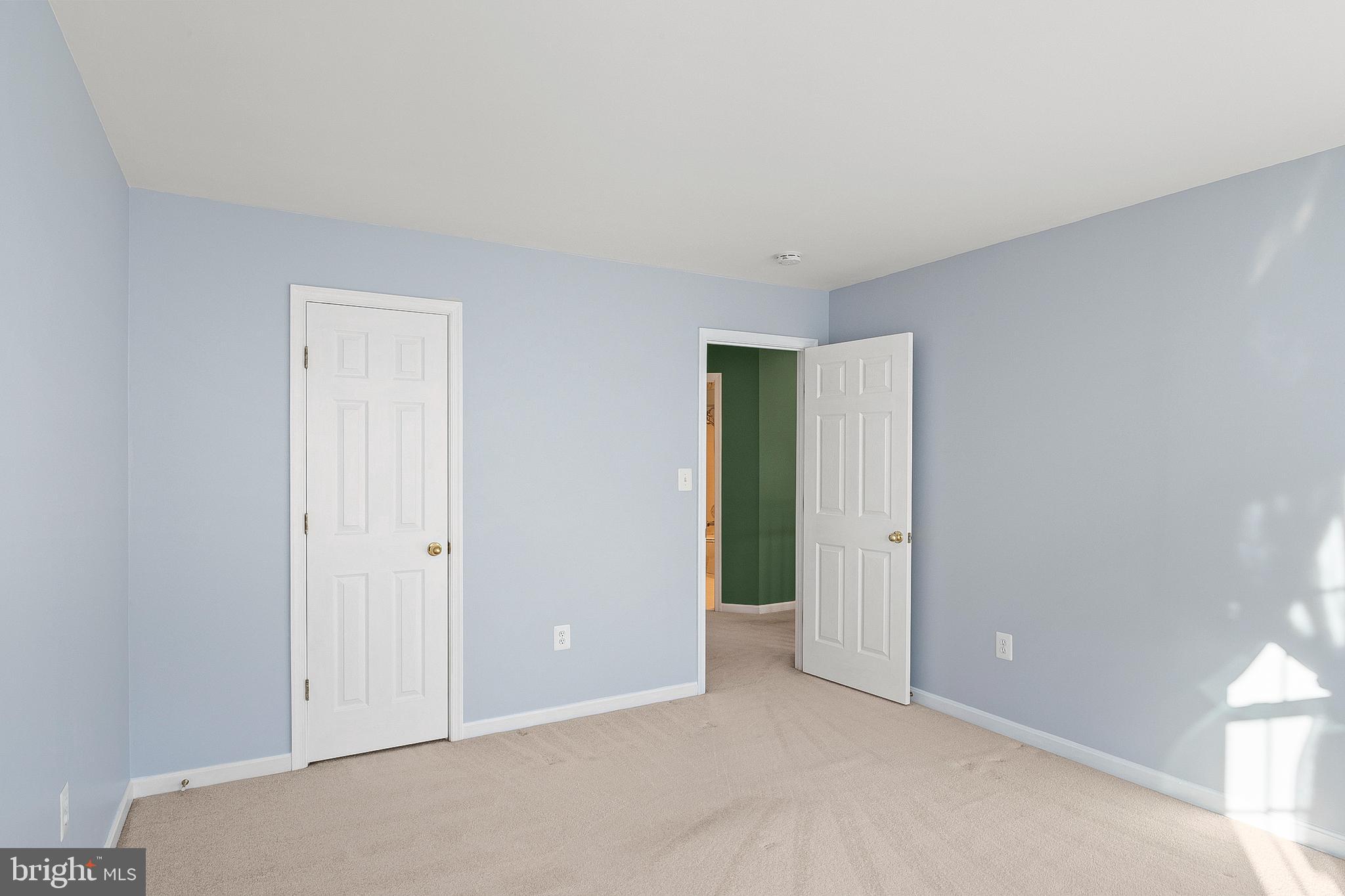 ASHBROOK - Residential