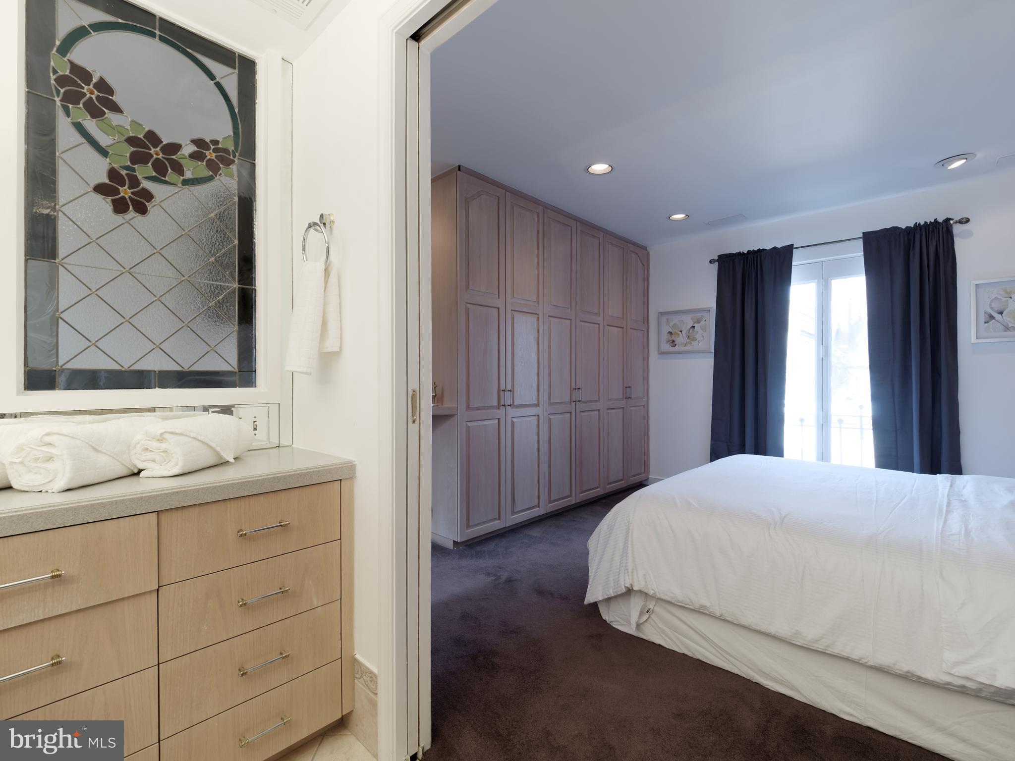 FEDERAL HILL HISTORIC DISTRICT - Residential Lease