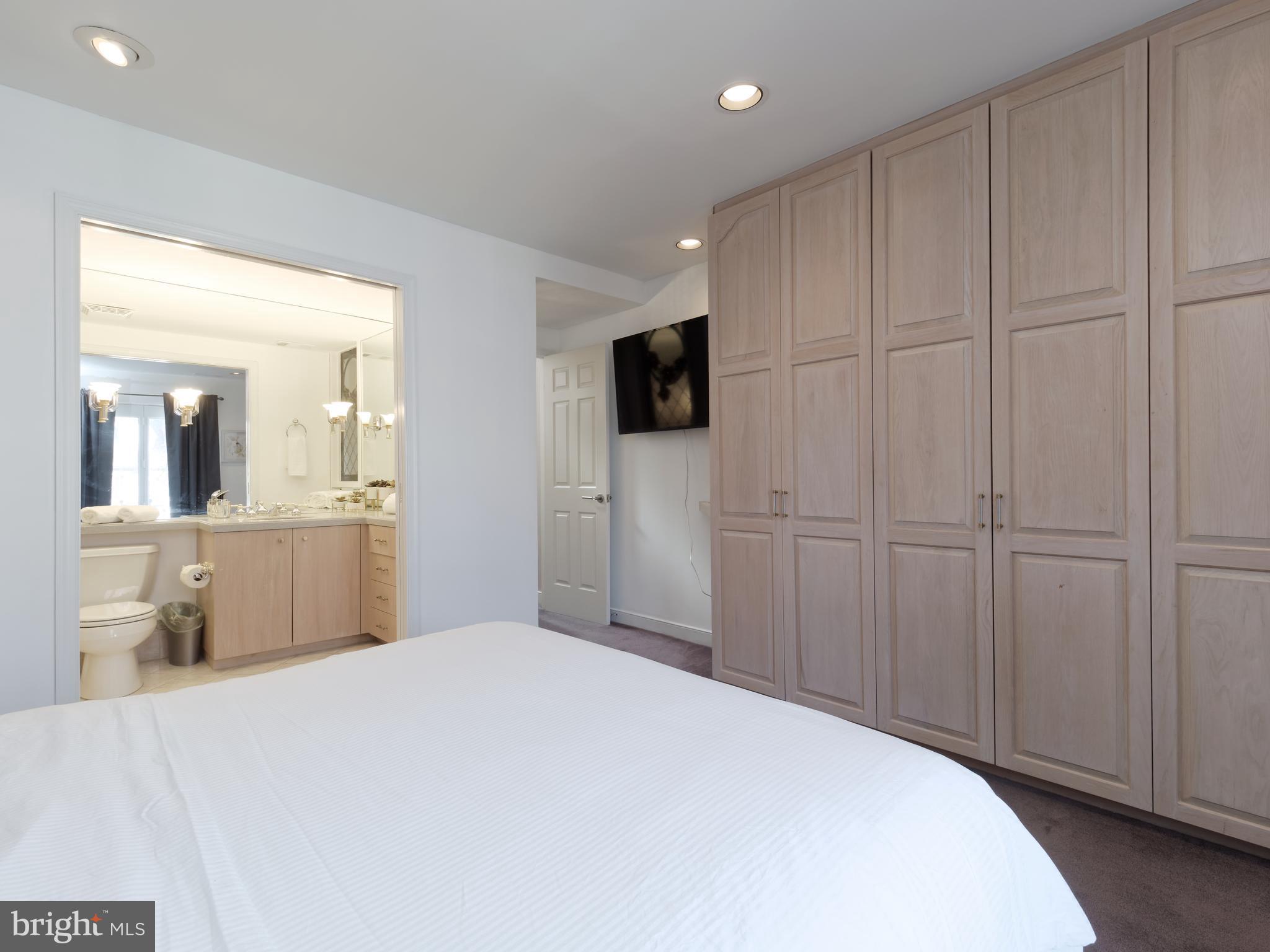 FEDERAL HILL HISTORIC DISTRICT - Residential Lease