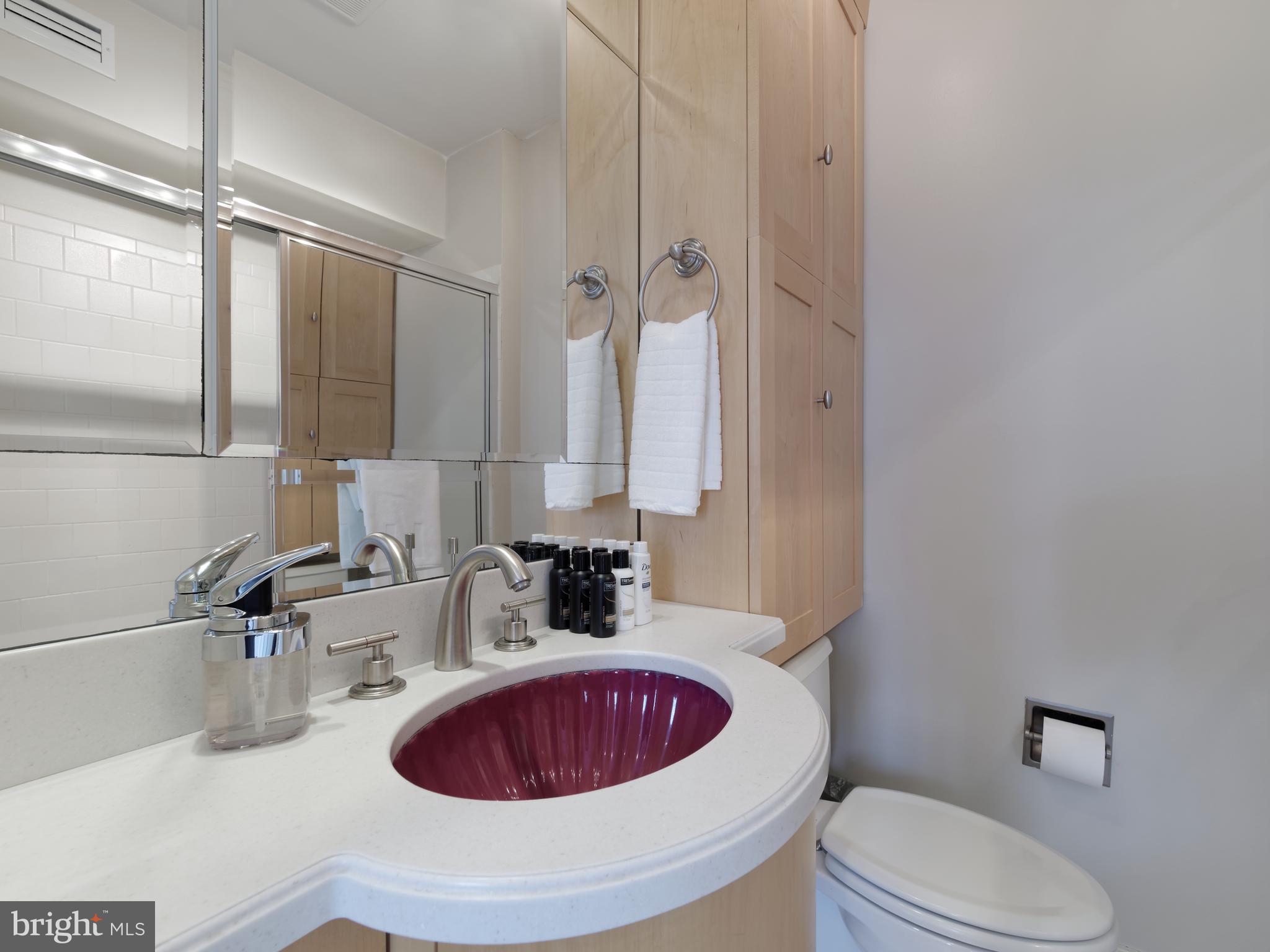 FEDERAL HILL HISTORIC DISTRICT - Residential Lease