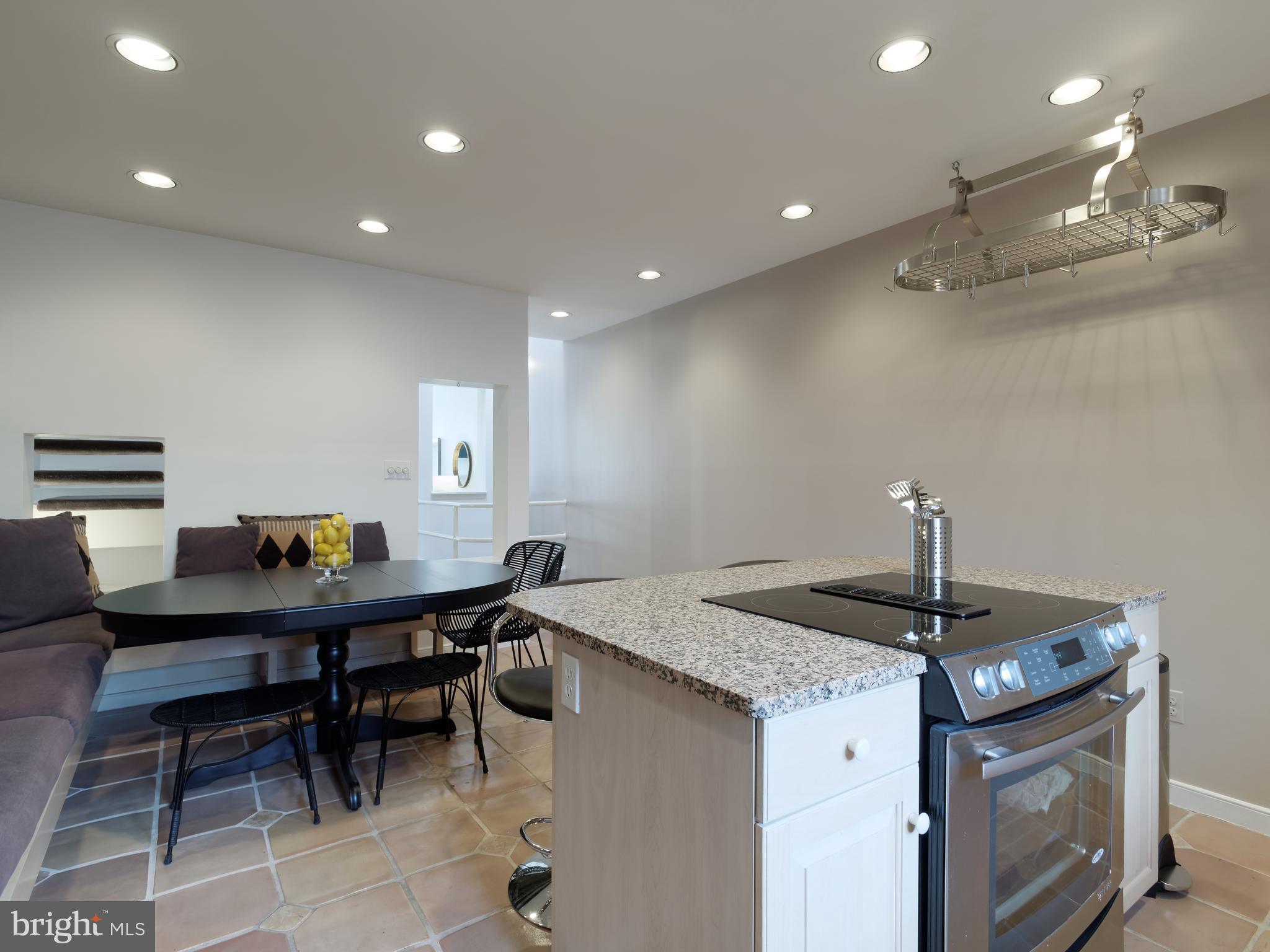 FEDERAL HILL HISTORIC DISTRICT - Residential Lease