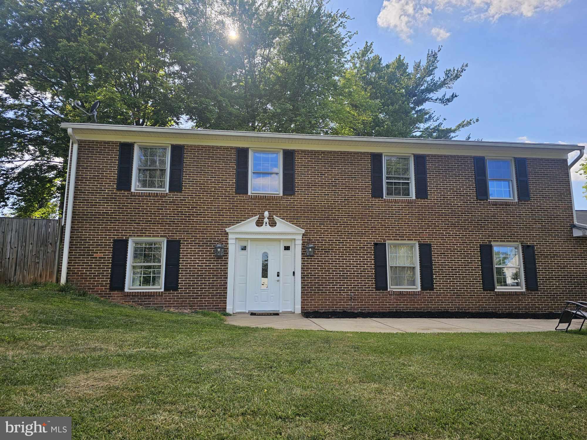 GYPSUM HILL - Residential Lease