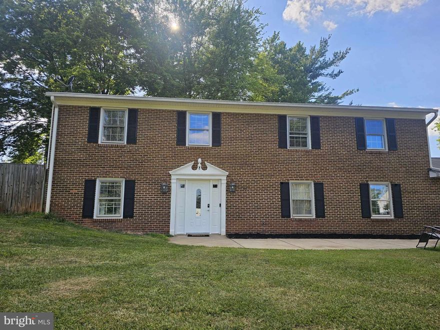 Four bedroom home on spacious lot in fantastic location! New updated kitchen opens to living area and eat in table space. First floor bedroom with newly updated bathroom, three bedrooms upstairs. Fully fenced 0.5 acre backyard and large front yard. Minutes to commuter routes and easy access to shopping. Hot tub in sunroom and electric fireplace in basement. Mowing included in rent

No smoking please, pets considered case by case