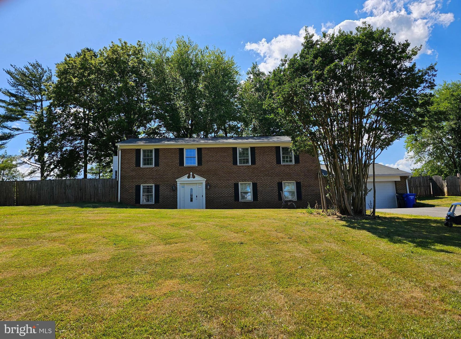 GYPSUM HILL - Residential Lease