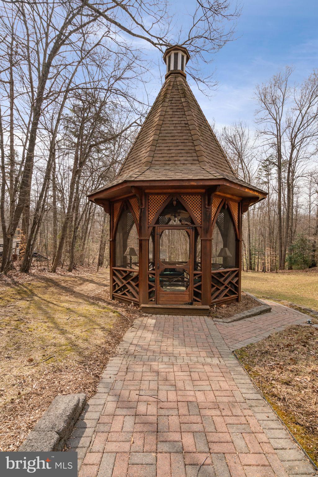 QUAIL RIDGE - Residential