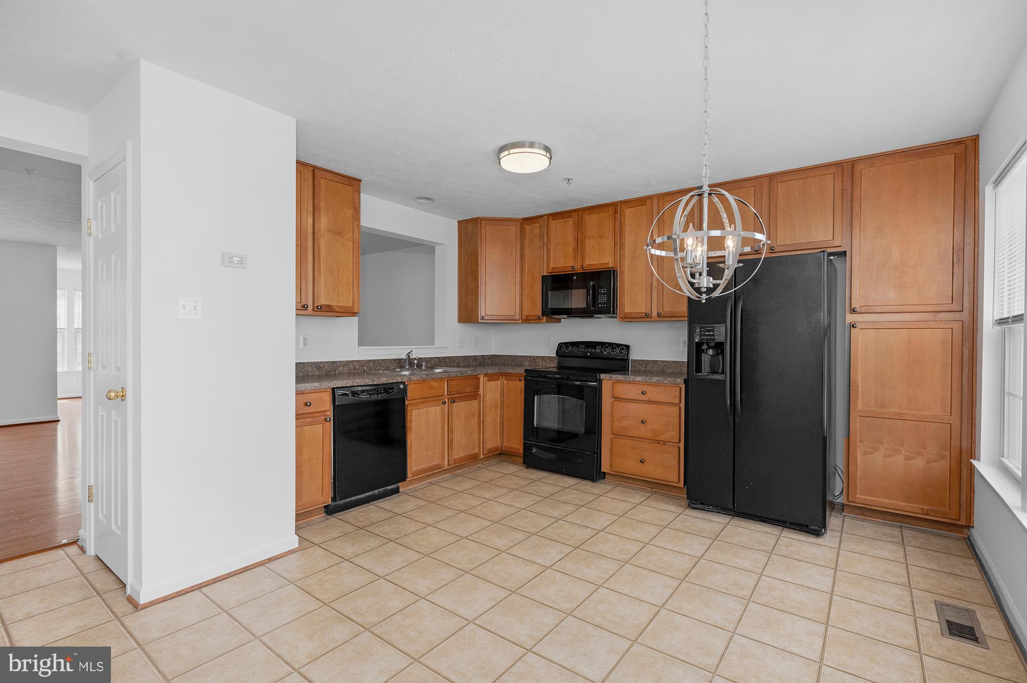 MIRAMAR LANDING - Residential