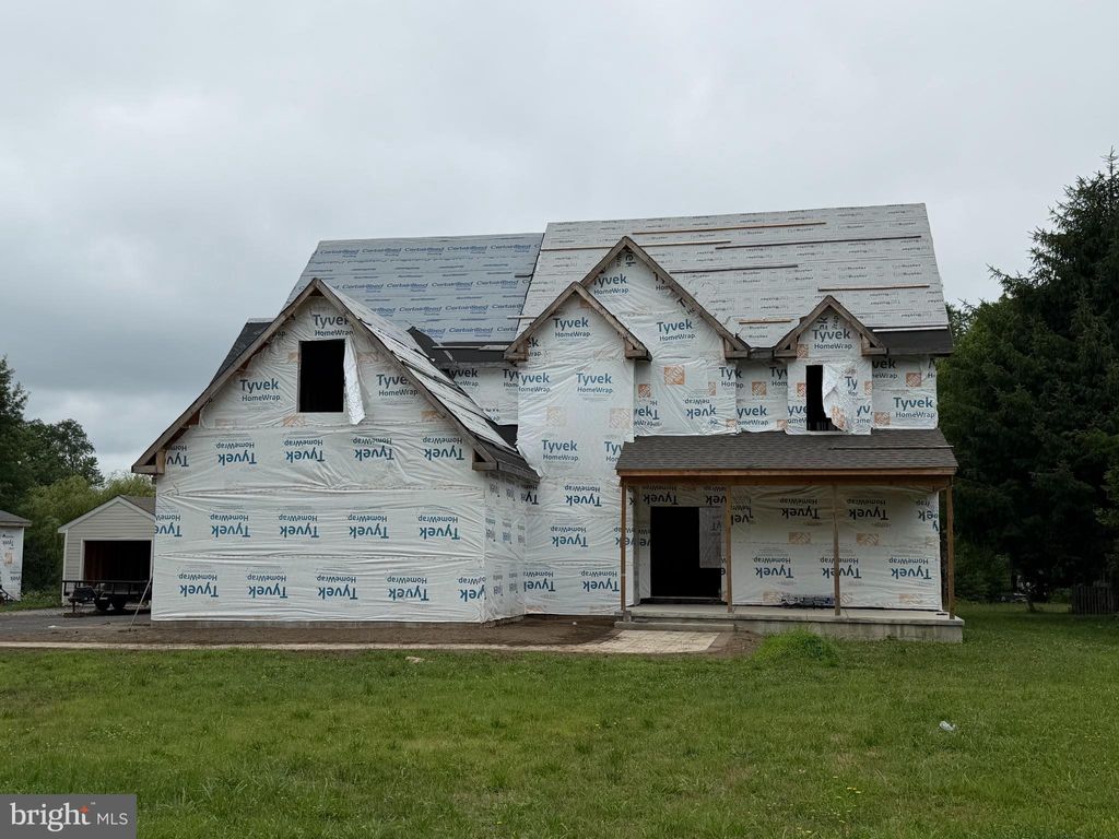 Photo of 55 Basin Road, HAMILTON, NJ 08619 (MLS # NJME2080884)