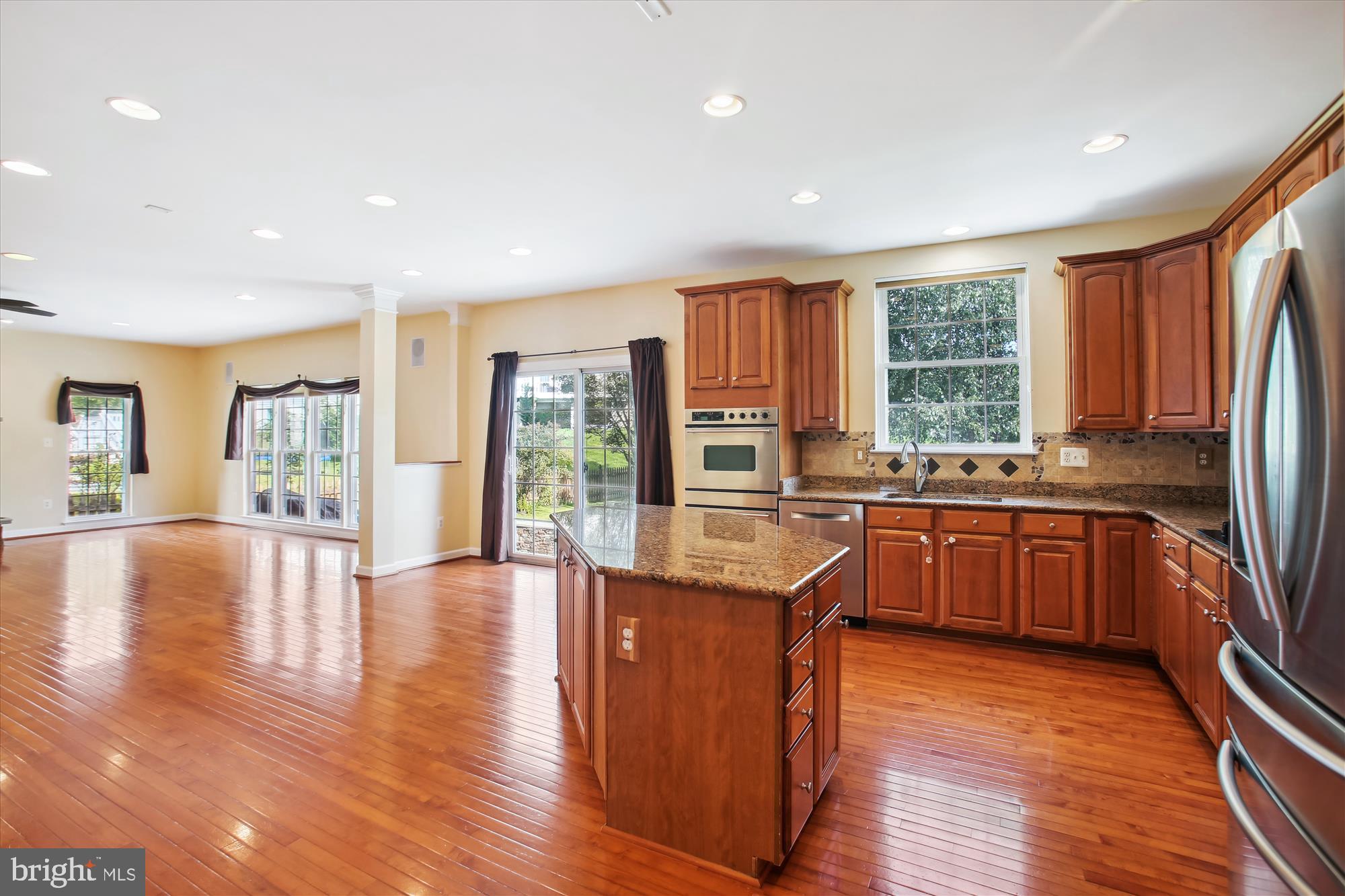 URBANA HIGHLANDS - Residential