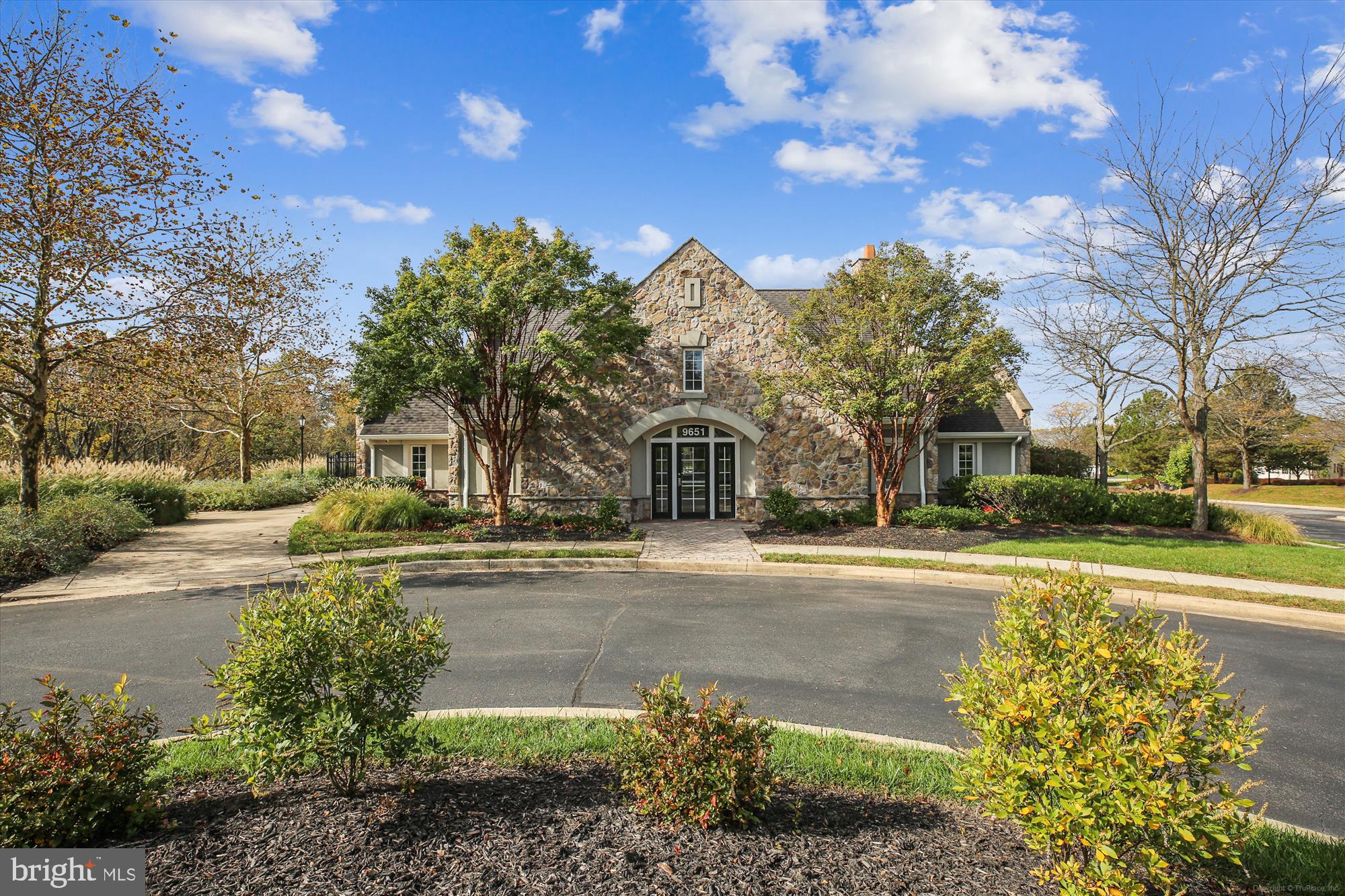 URBANA HIGHLANDS - Residential