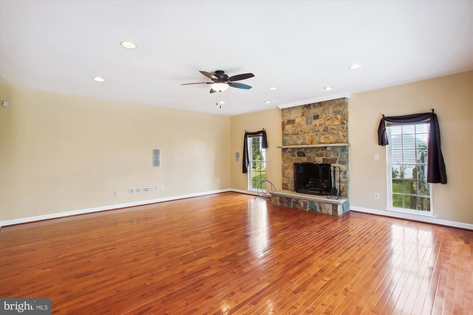 URBANA HIGHLANDS - Residential