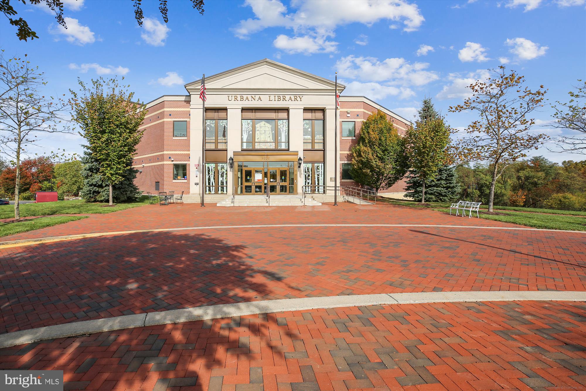 URBANA HIGHLANDS - Residential