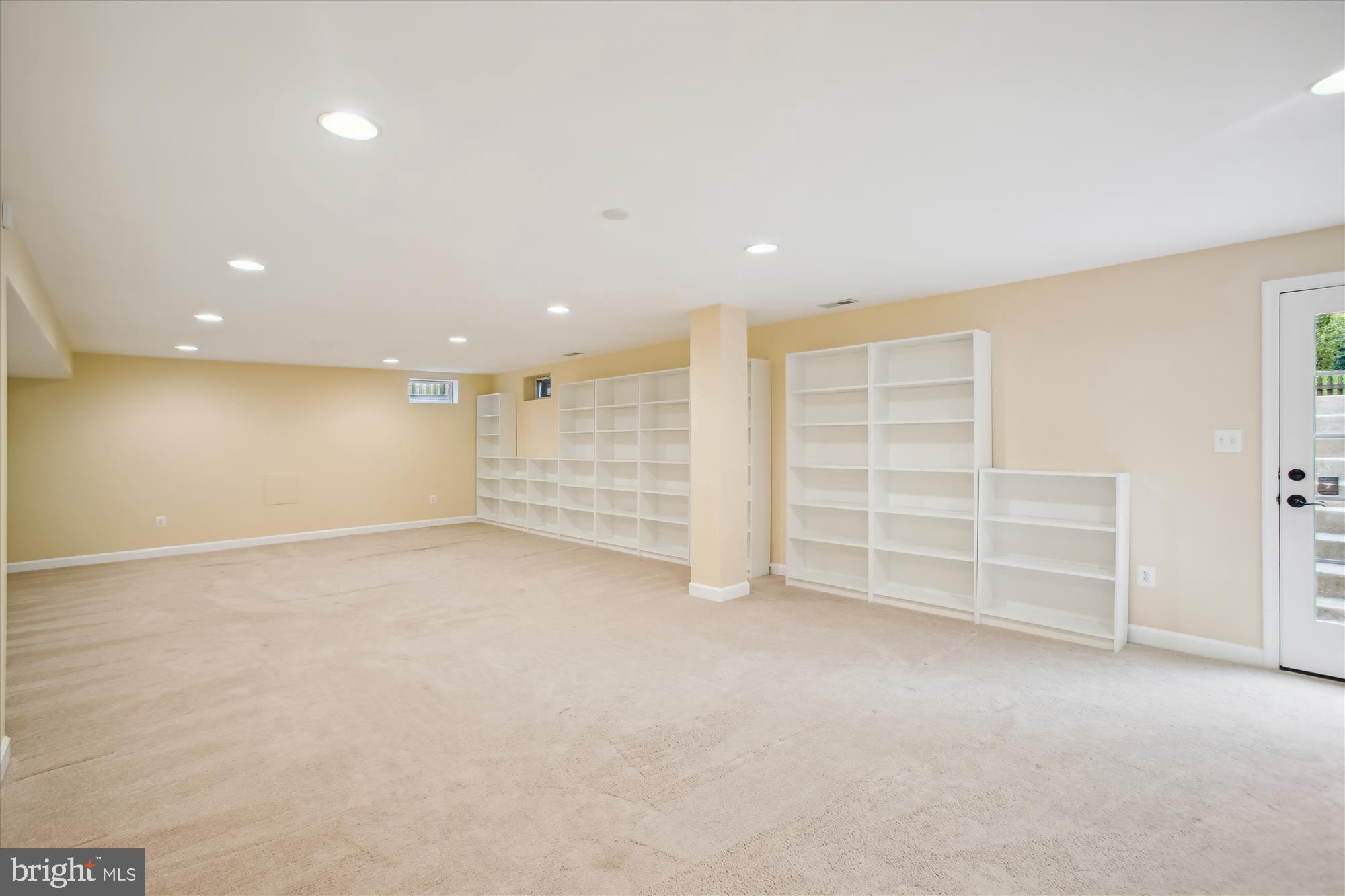 URBANA HIGHLANDS - Residential