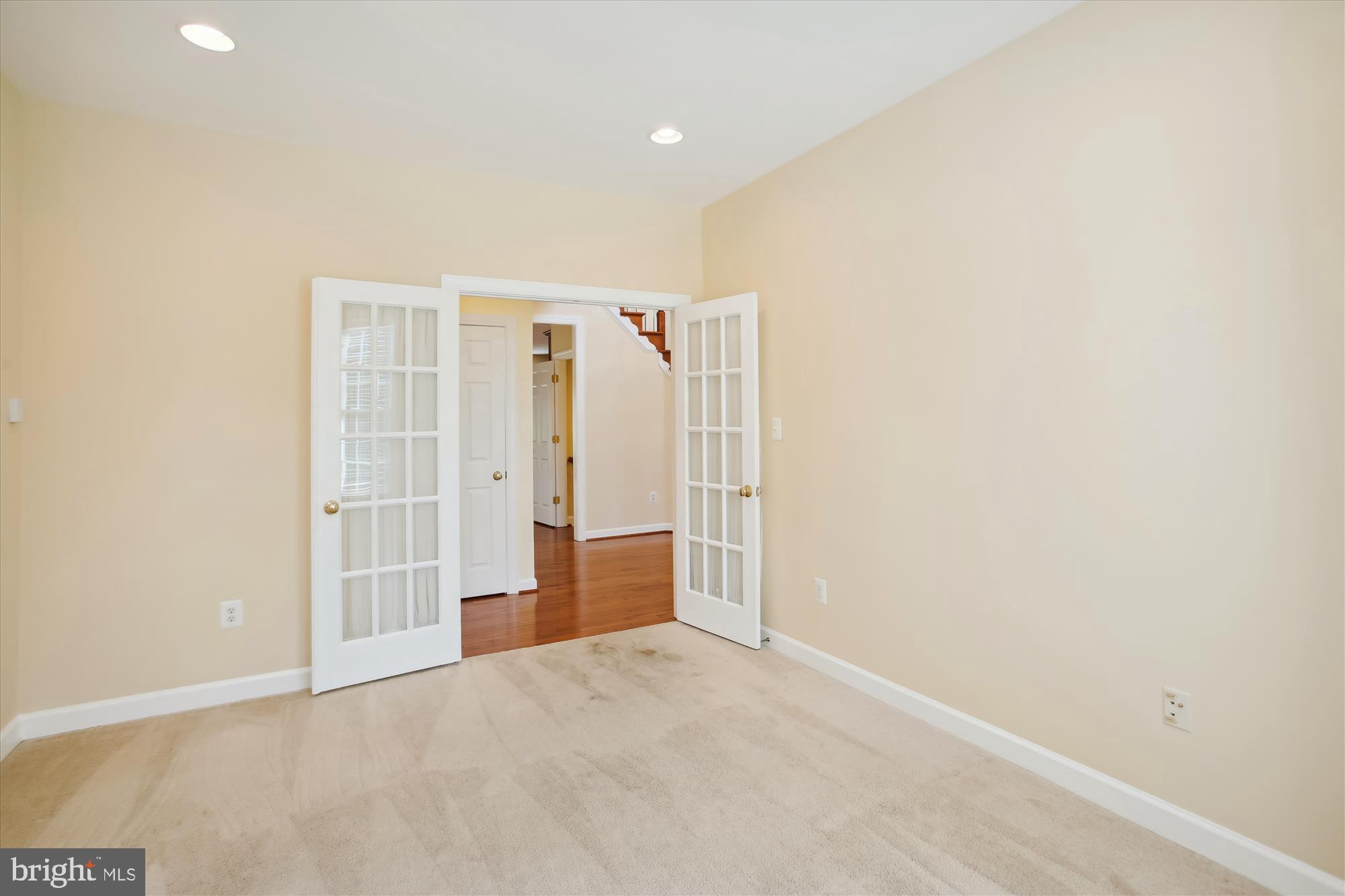 URBANA HIGHLANDS - Residential