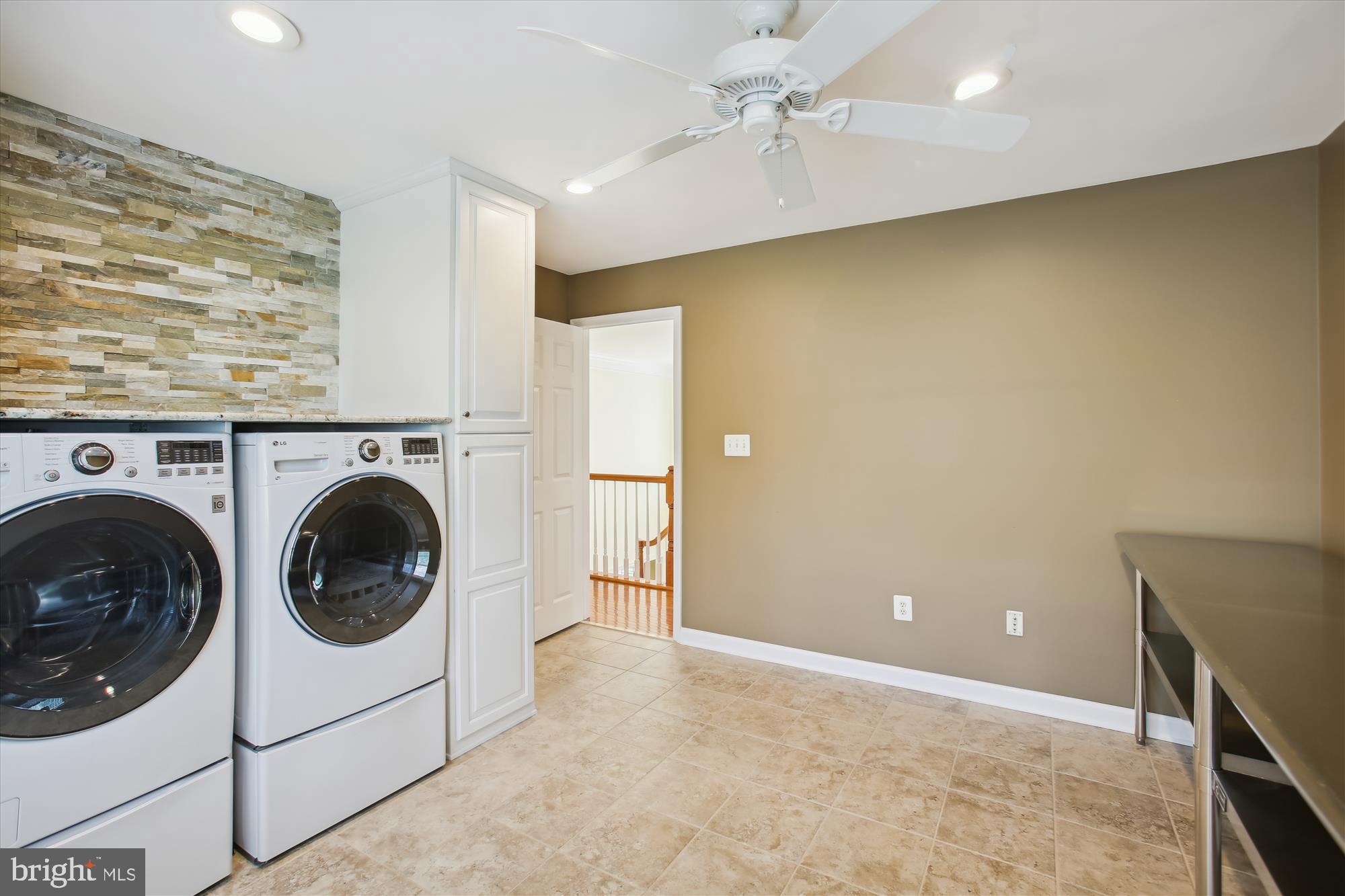 URBANA HIGHLANDS - Residential