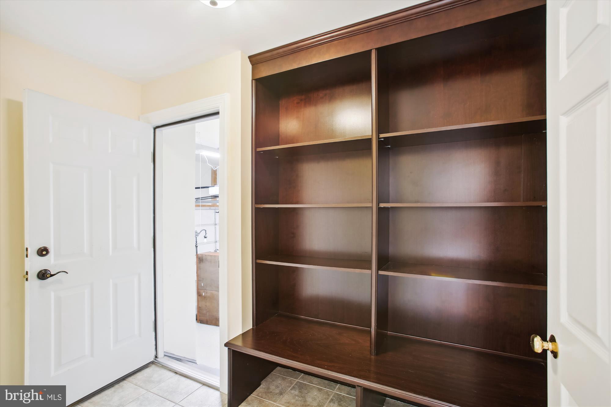 URBANA HIGHLANDS - Residential