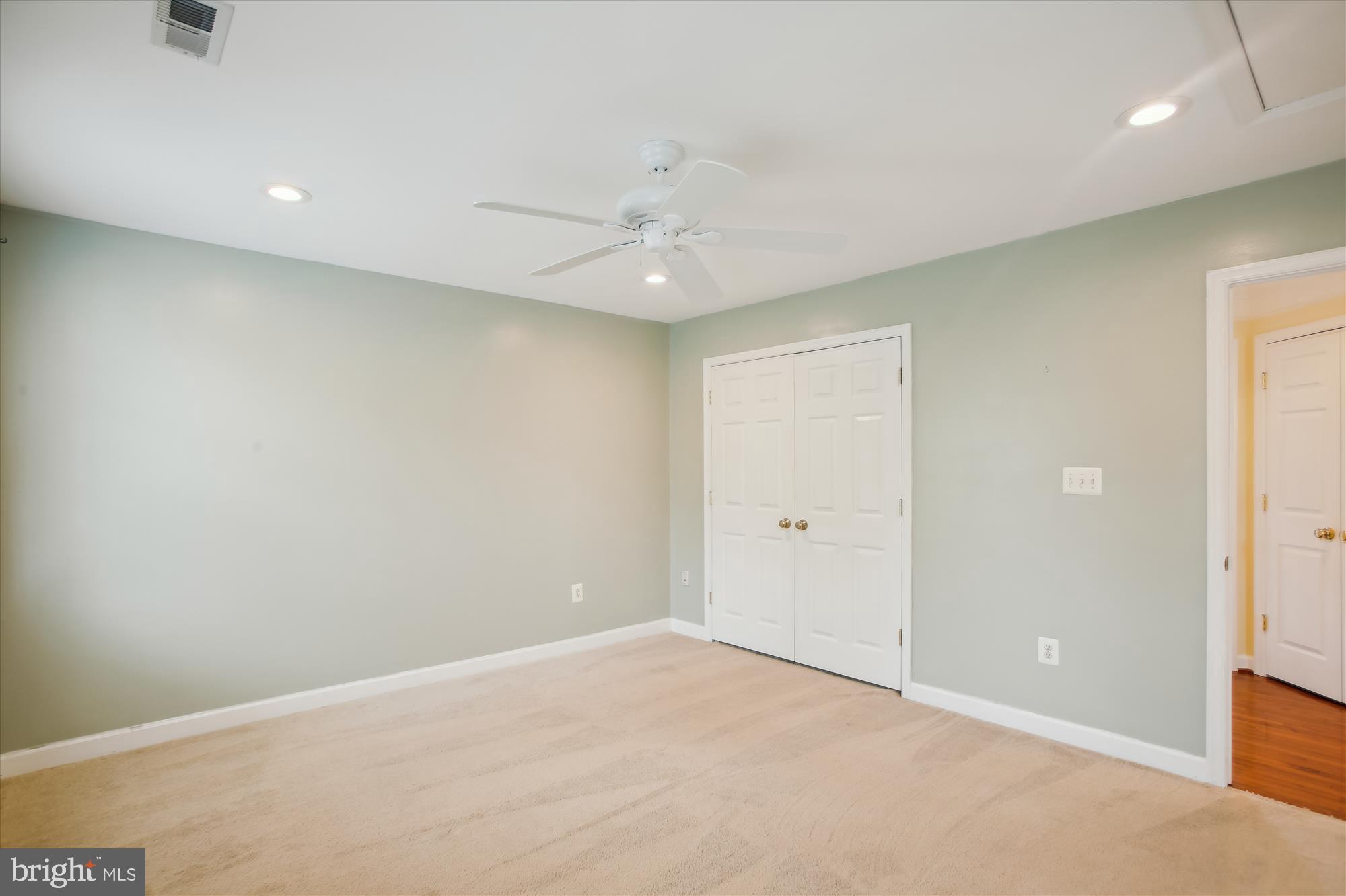 URBANA HIGHLANDS - Residential