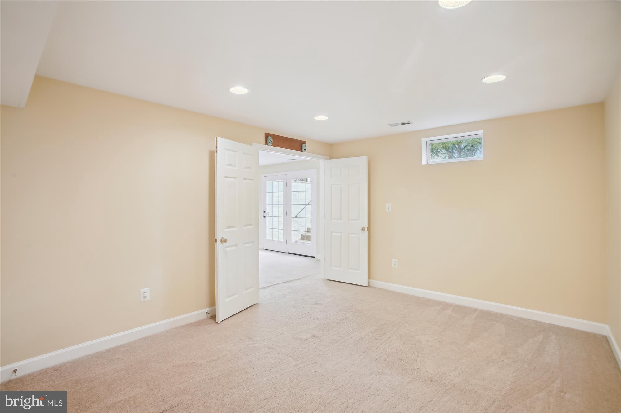 URBANA HIGHLANDS - Residential