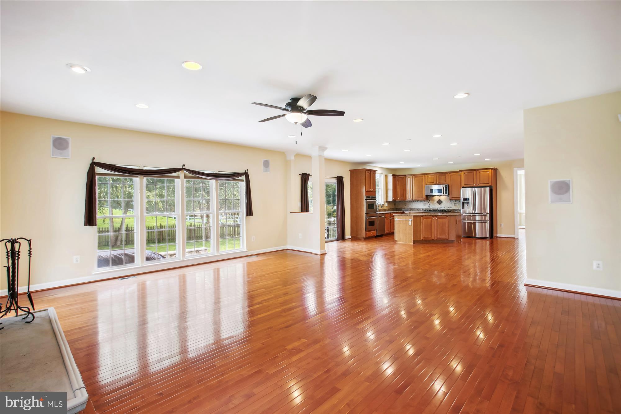 URBANA HIGHLANDS - Residential