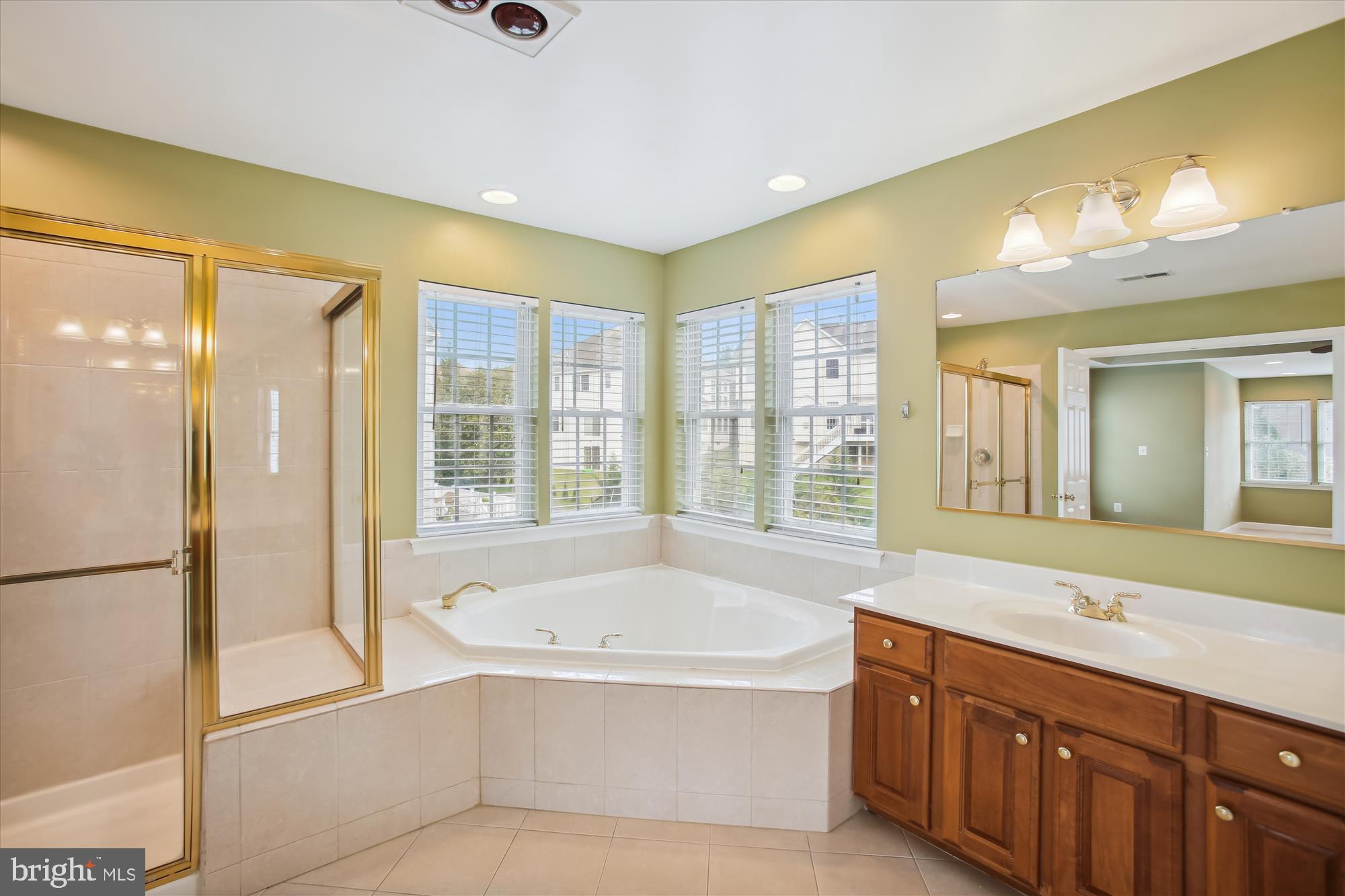 URBANA HIGHLANDS - Residential