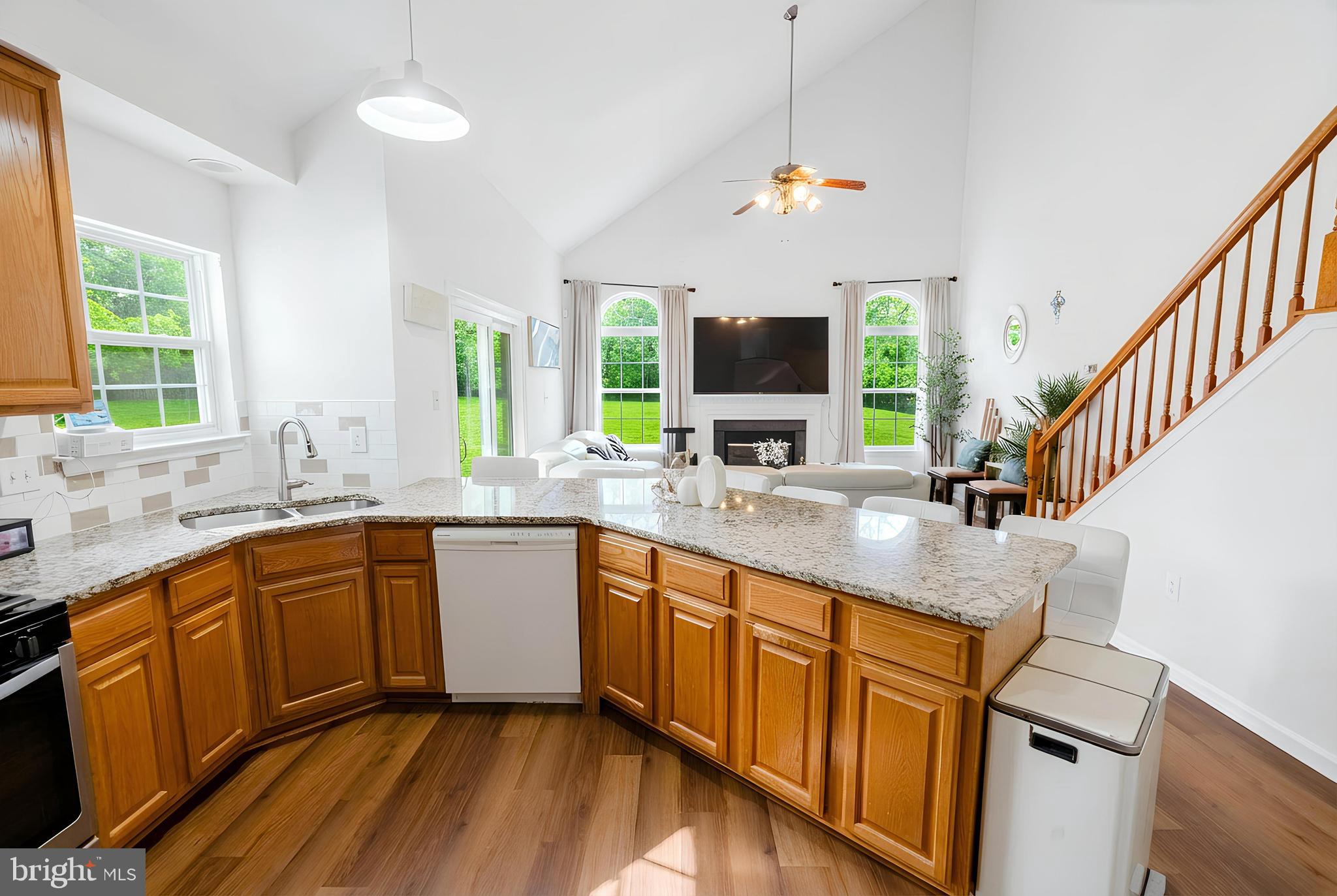 DALE CITY - Residential