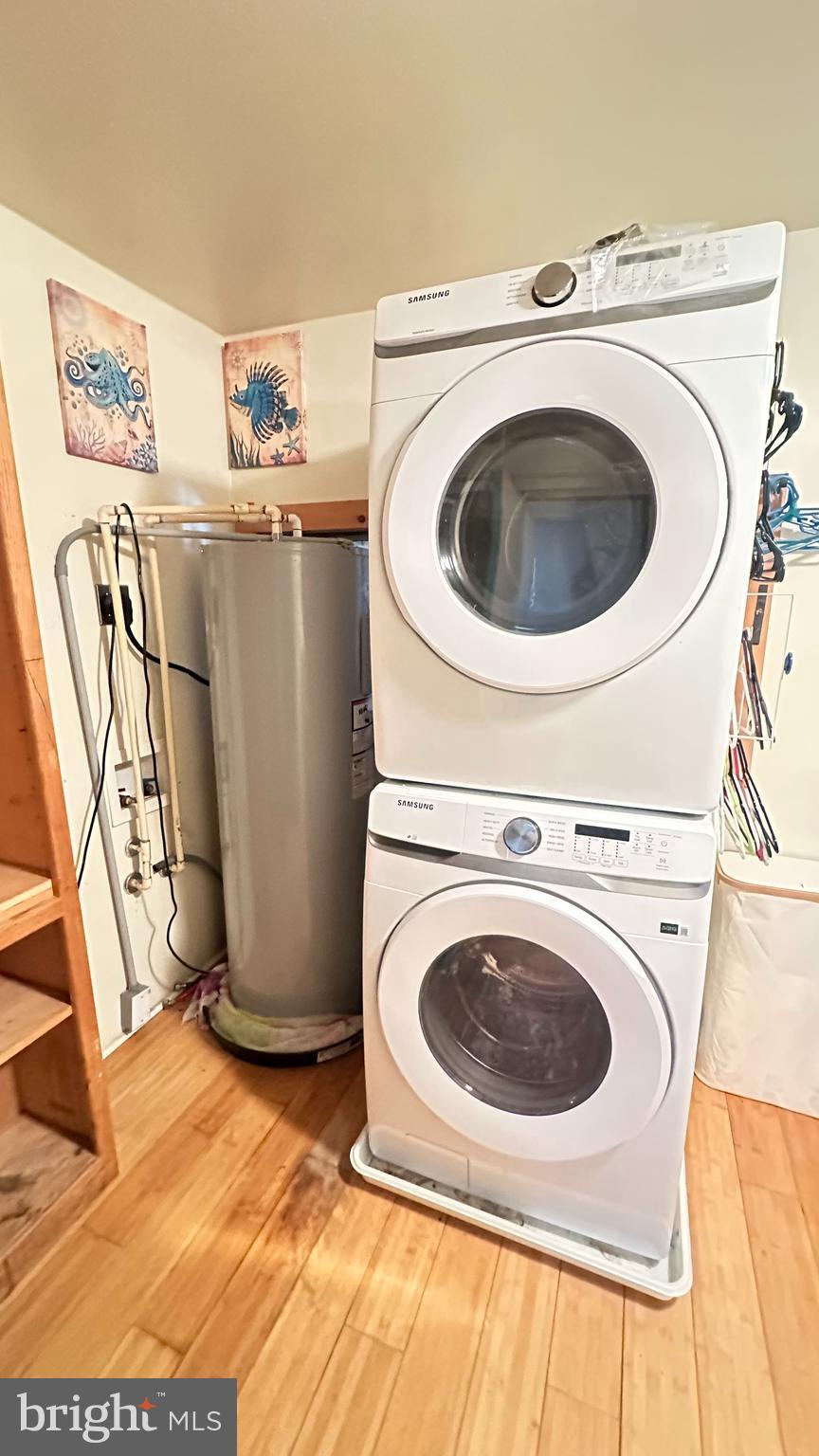 LOVE CREEK PARK - Residential