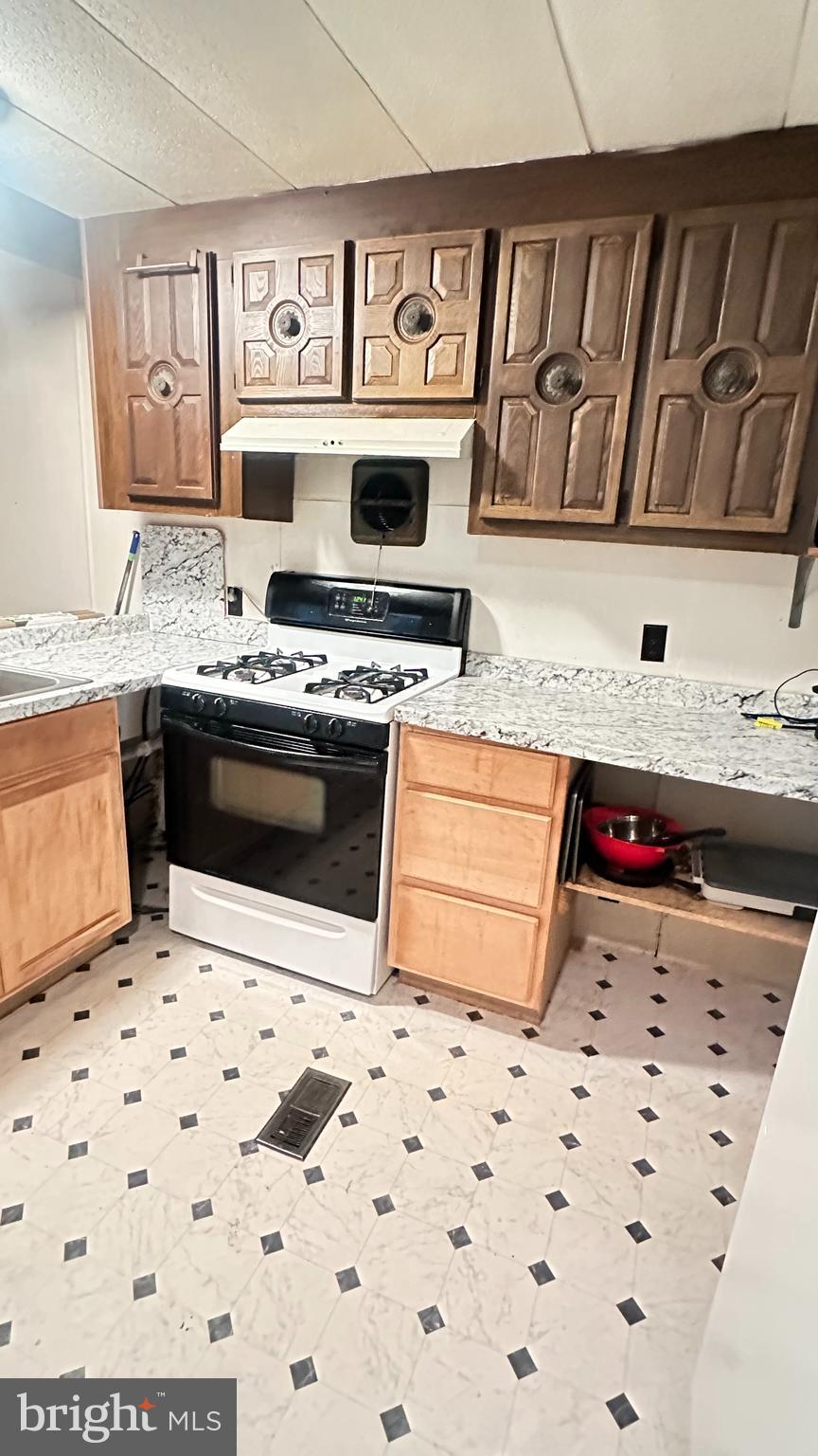 LOVE CREEK PARK - Residential