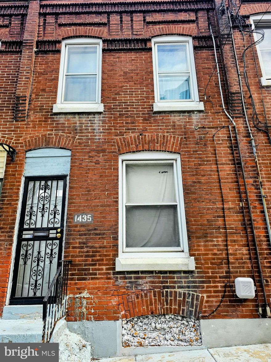 2-bedroom, 1-bath estate sale opportunity in 19124 with great bones and endless potential. This 960 sq ft interior rowhome on a 14x67 lot is ready for a total rehab and priced for opportunity. Featuring a vestibule, full dining room, unfinished basement, and solid layout, this property offers charm, utility, and strong structural potential for the right buyer. Ideal for investors, flippers, contractors, or savvy buyers looking to create value, this diamond in the rough is located in a ZIP code with 10.9% year-over-year appreciation in median sales price. Sold as-is. Bring your contractor, bring your vision, and come unlock the possibilities.