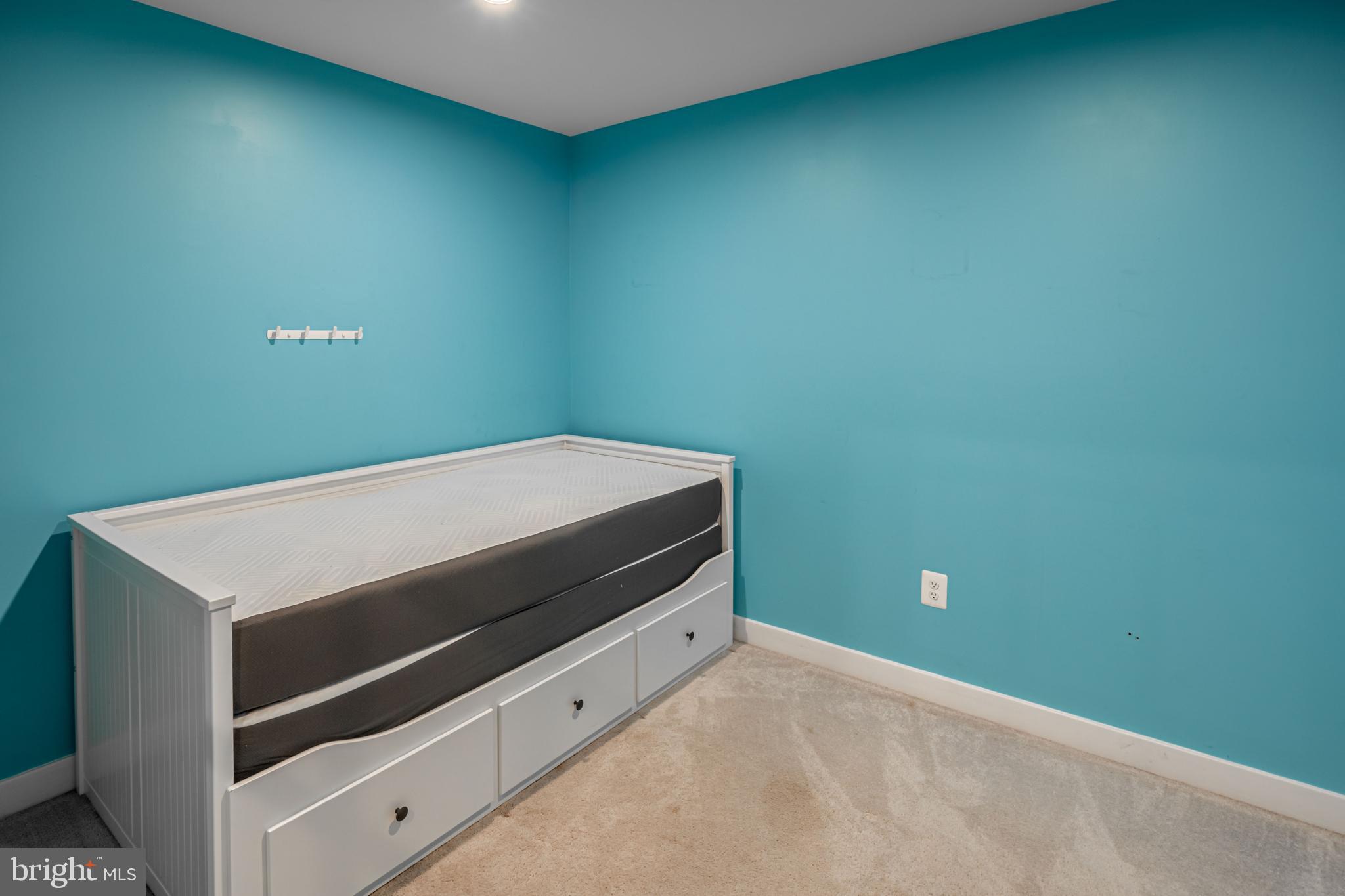 GREENLEIGH AT CROSSROADS - Residential