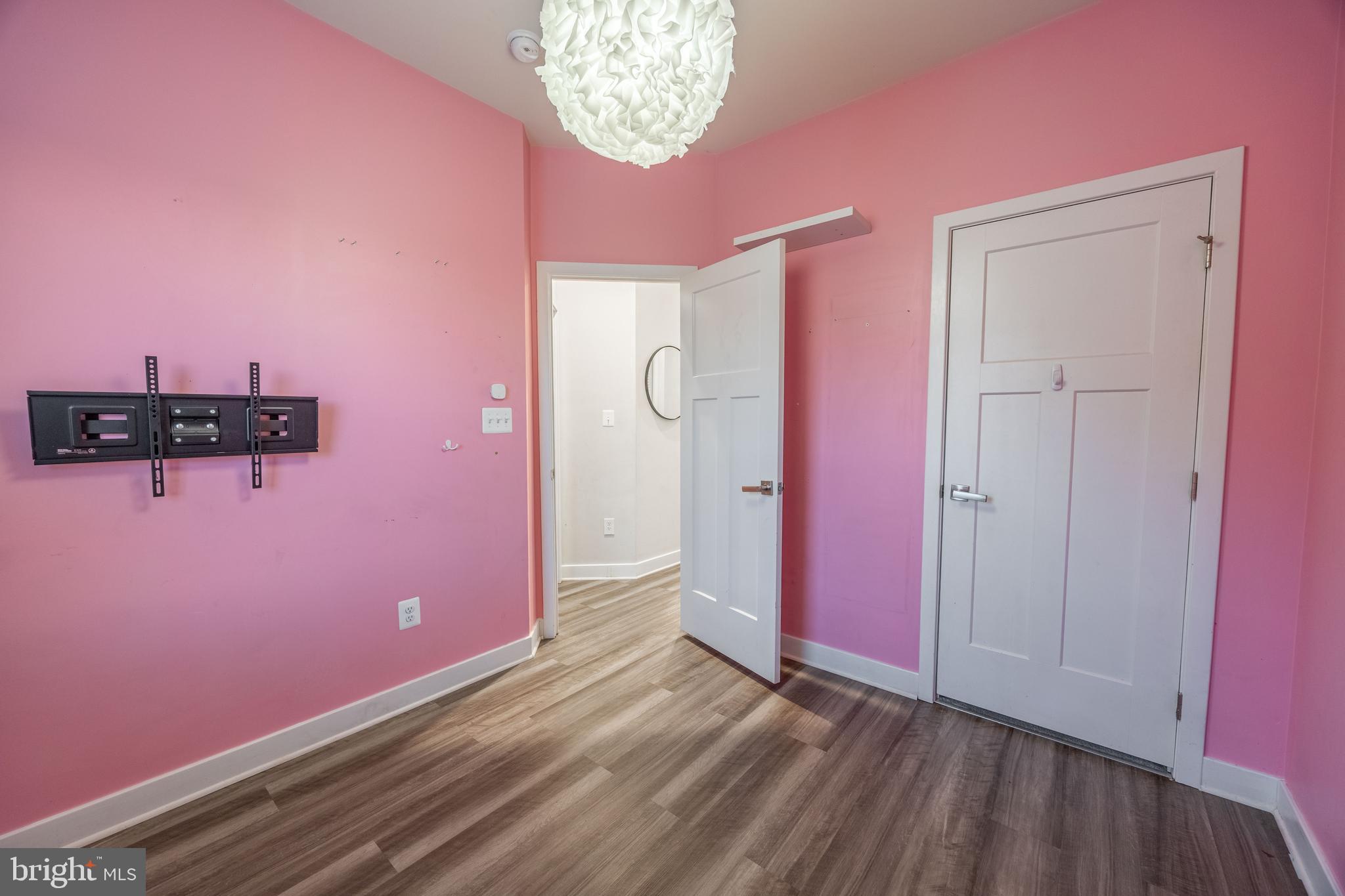 GREENLEIGH AT CROSSROADS - Residential