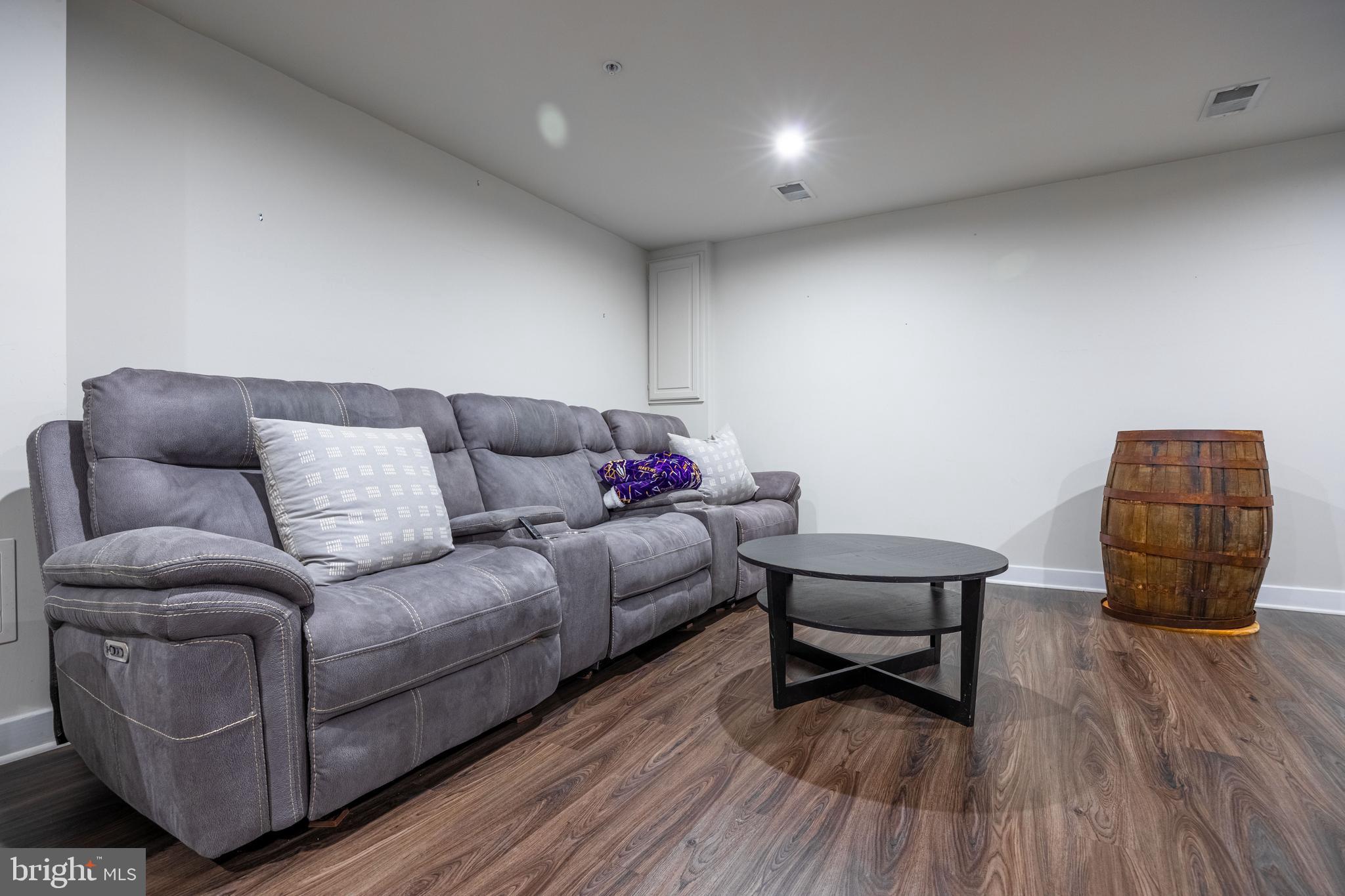 GREENLEIGH AT CROSSROADS - Residential