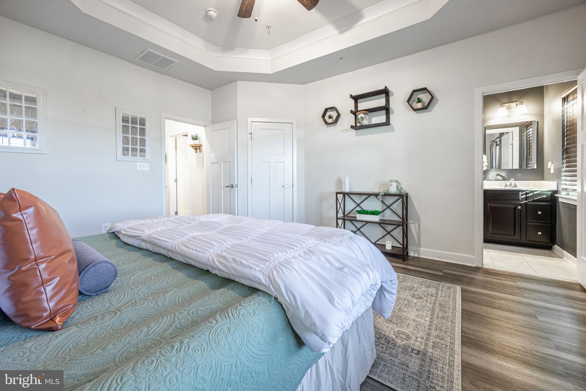 GREENLEIGH AT CROSSROADS - Residential