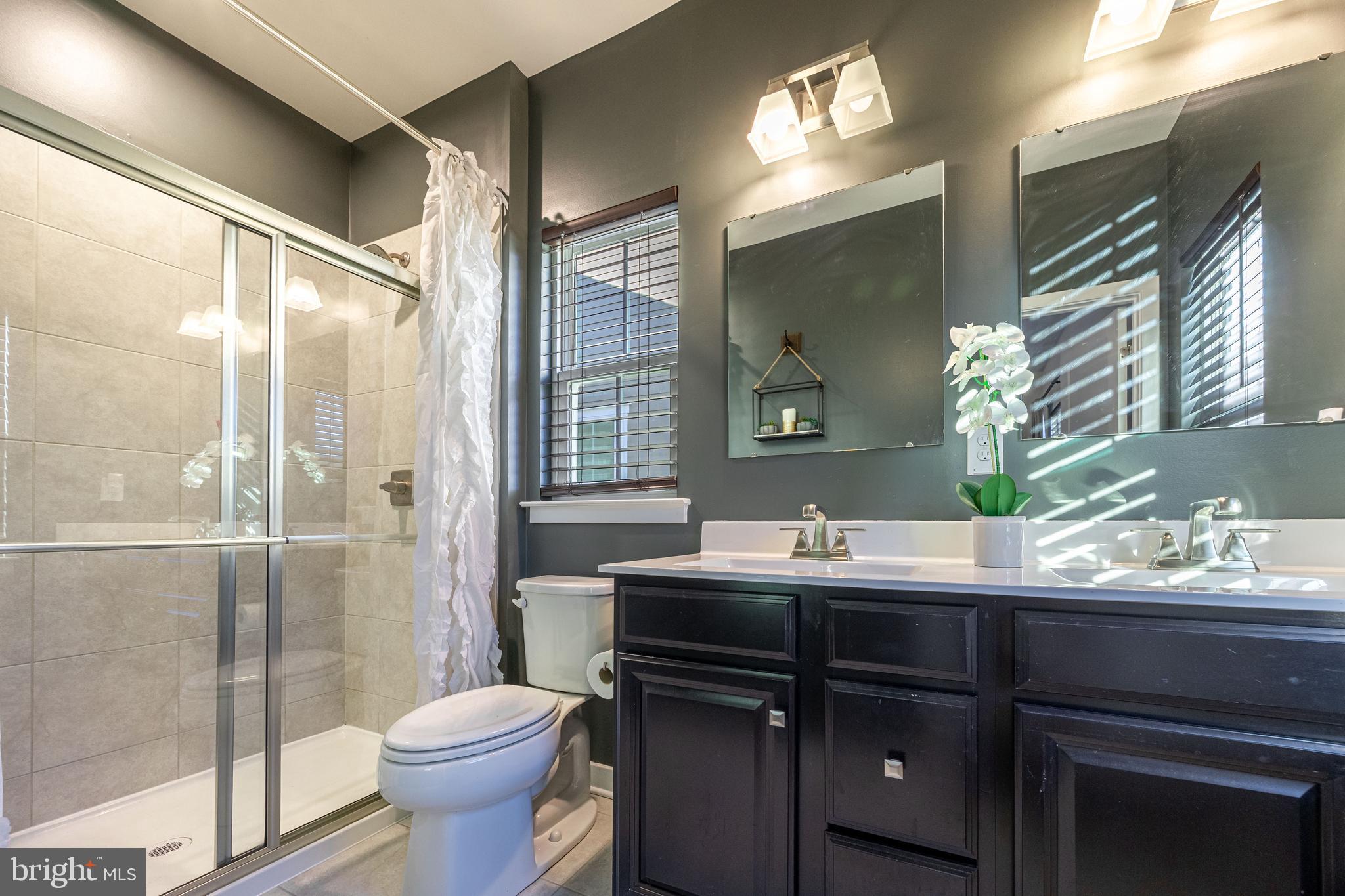 GREENLEIGH AT CROSSROADS - Residential