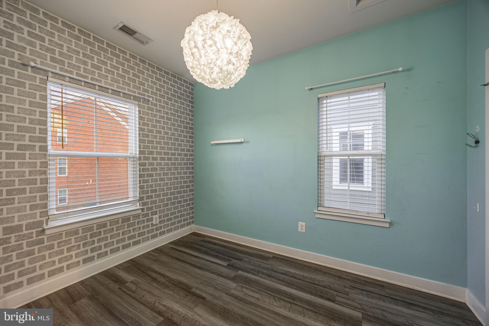 GREENLEIGH AT CROSSROADS - Residential