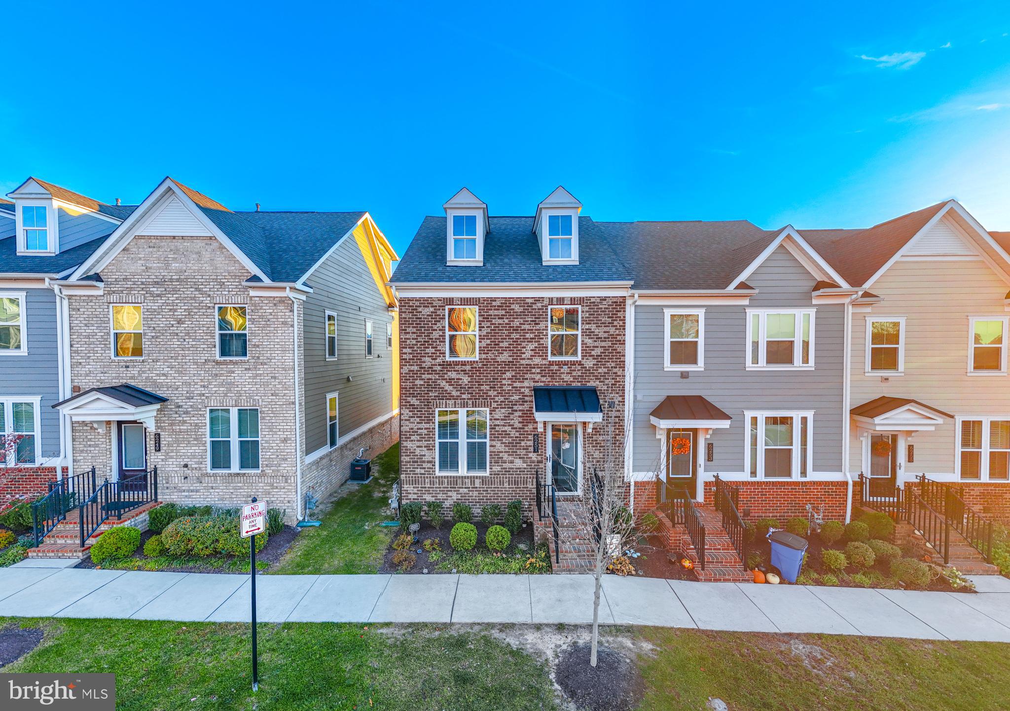 GREENLEIGH AT CROSSROADS - Residential