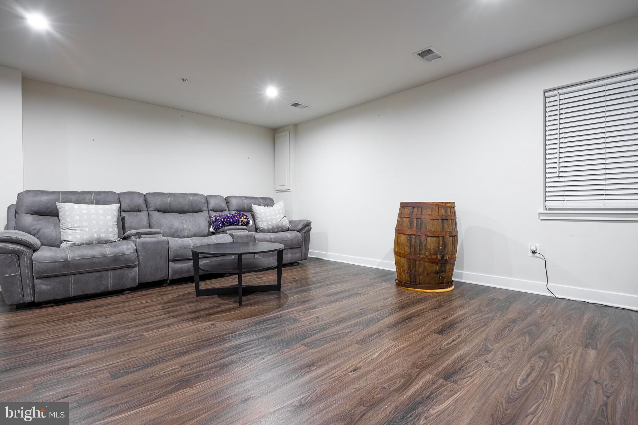 GREENLEIGH AT CROSSROADS - Residential