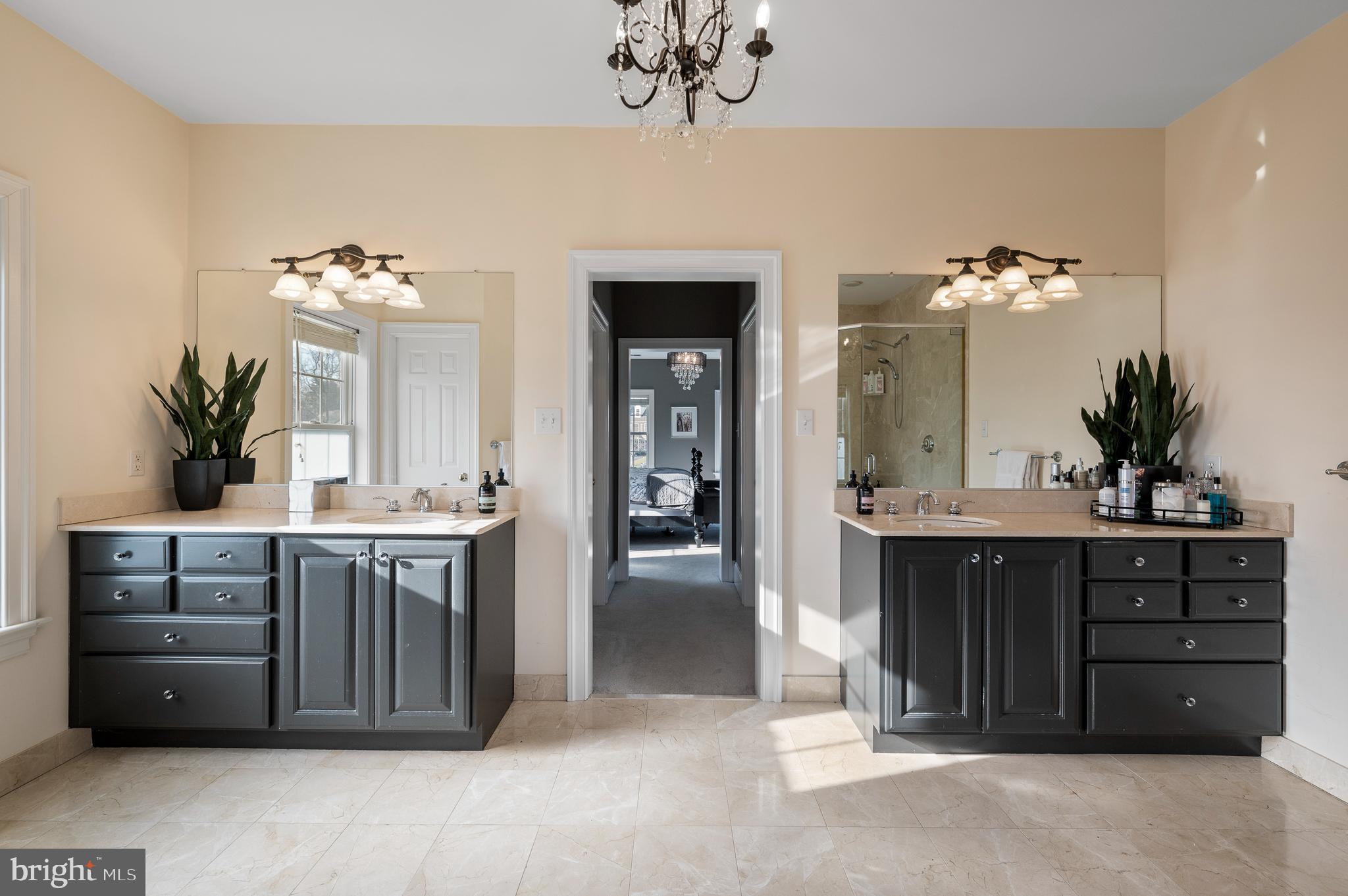 WATERLOO FARMS - Residential