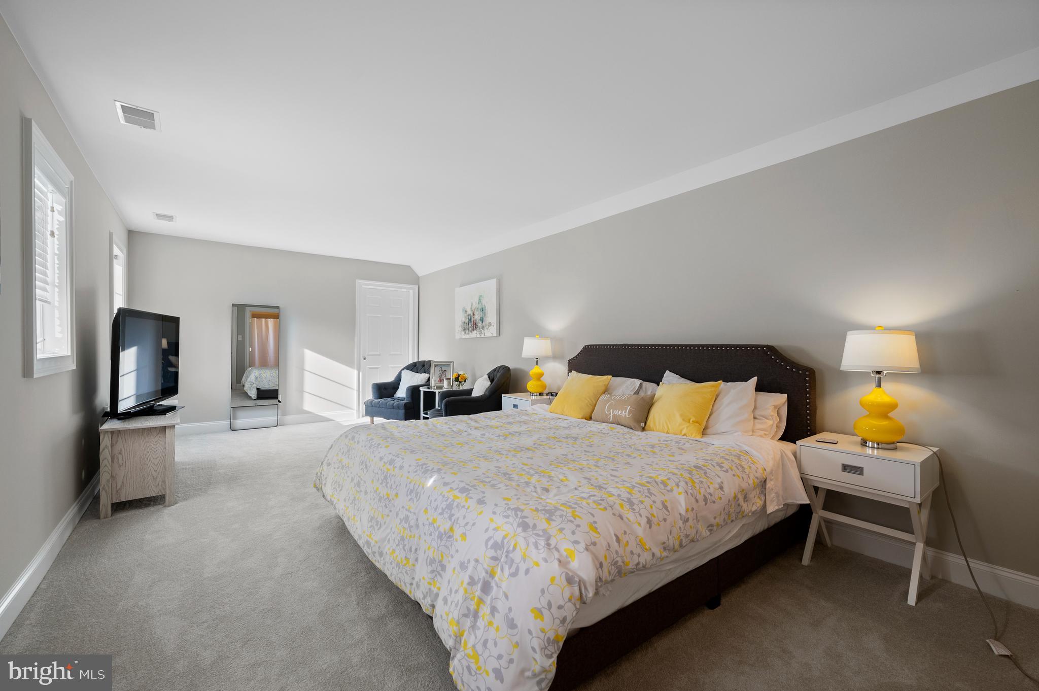 WATERLOO FARMS - Residential