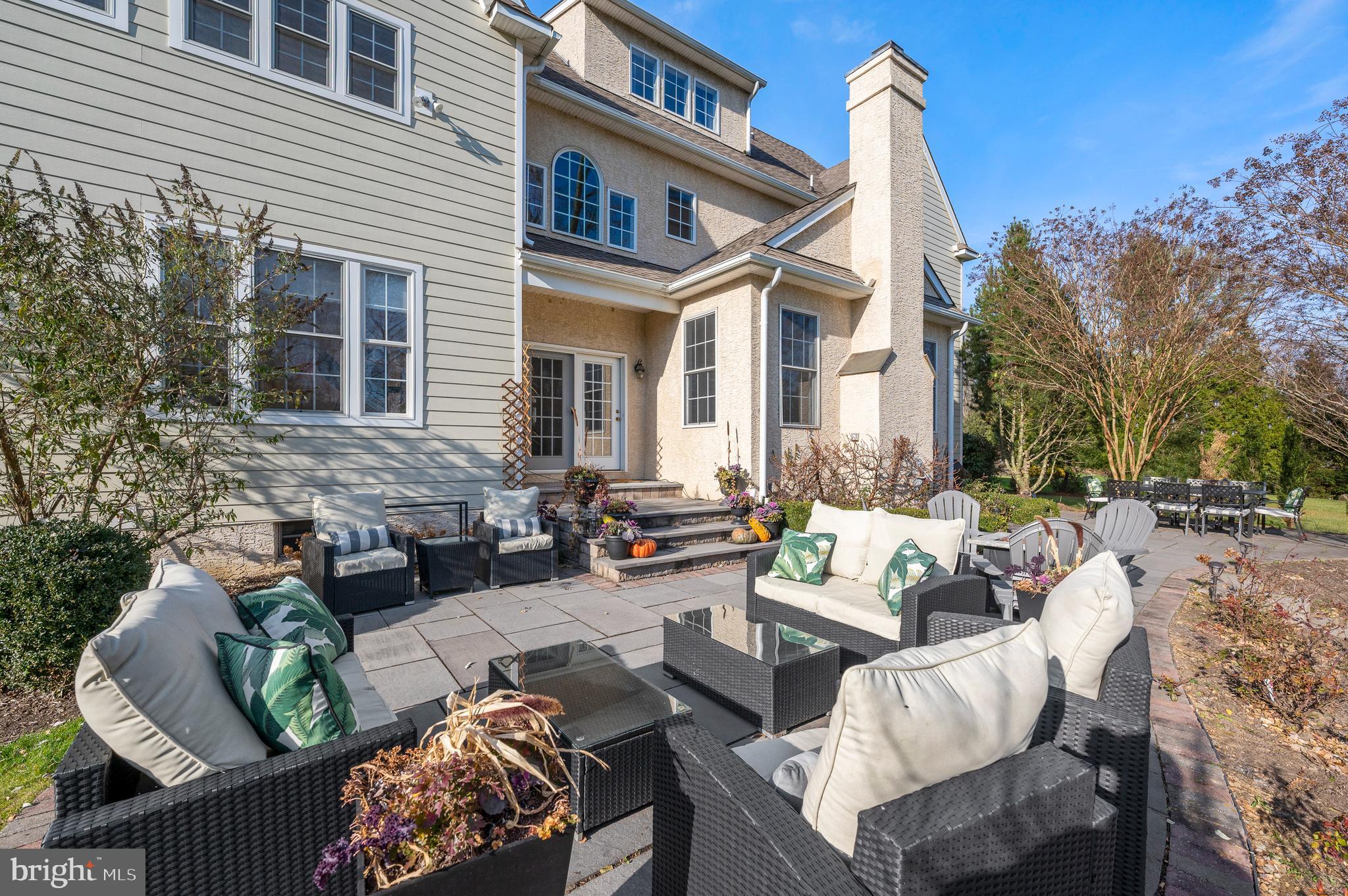WATERLOO FARMS - Residential