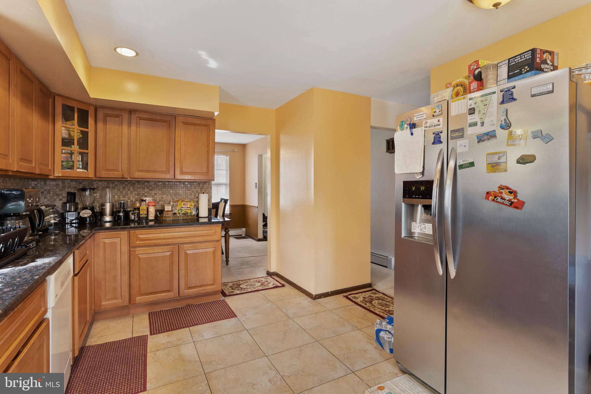 CLIFTON HEIGHTS - Residential