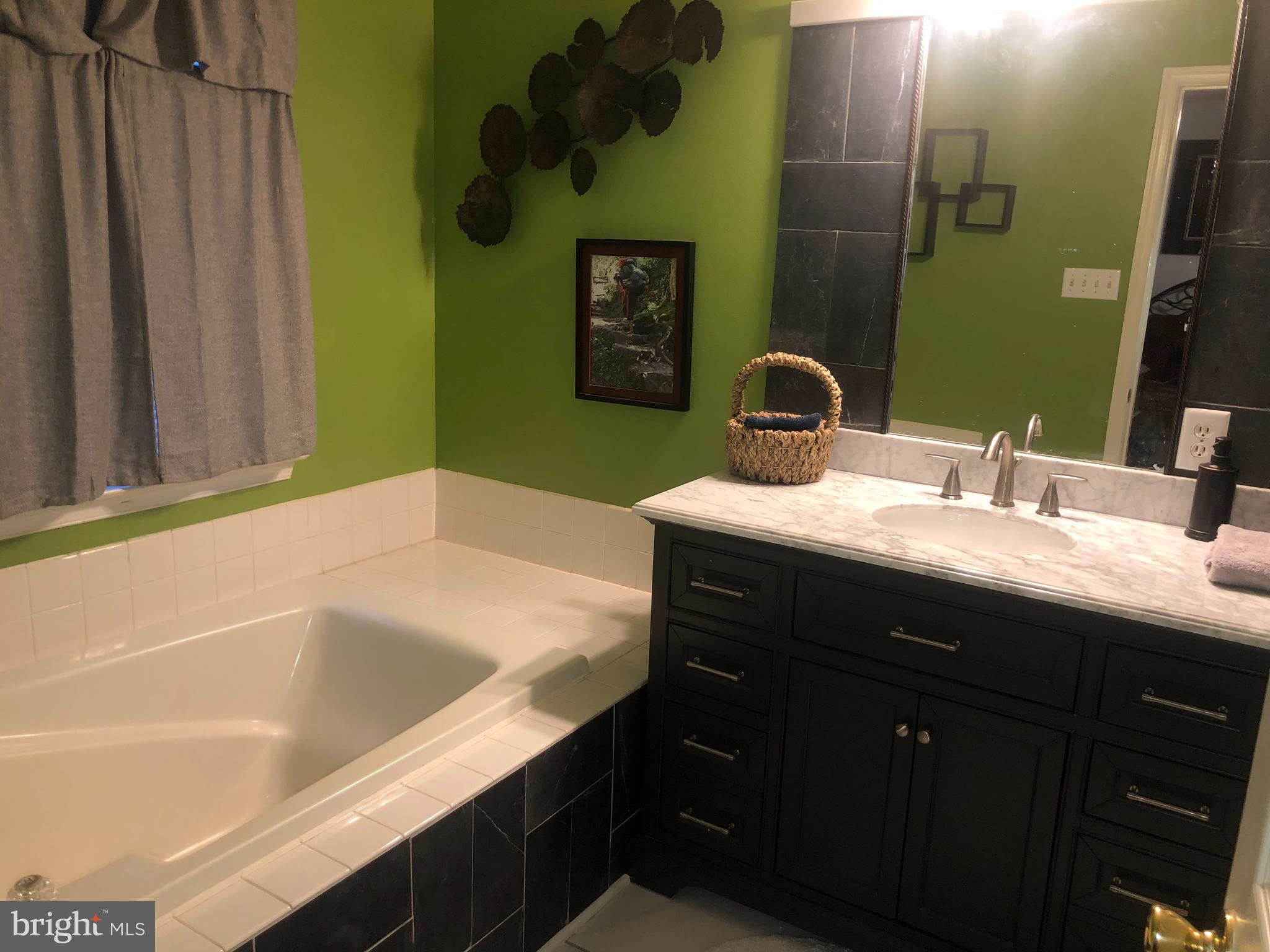 NORTH GATE TOWNE HOMES - Residential