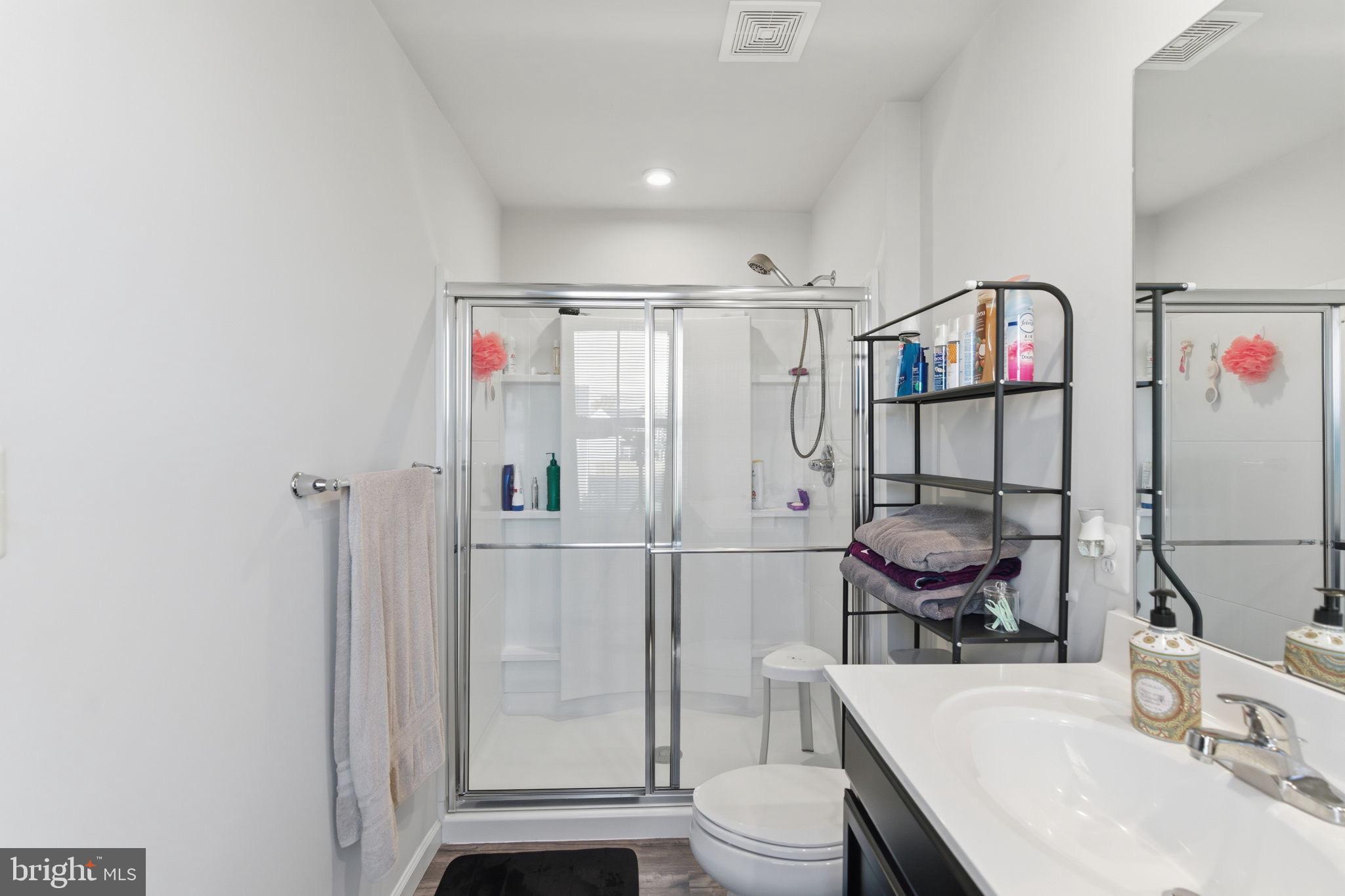 CHANDLERS GLEN - Residential