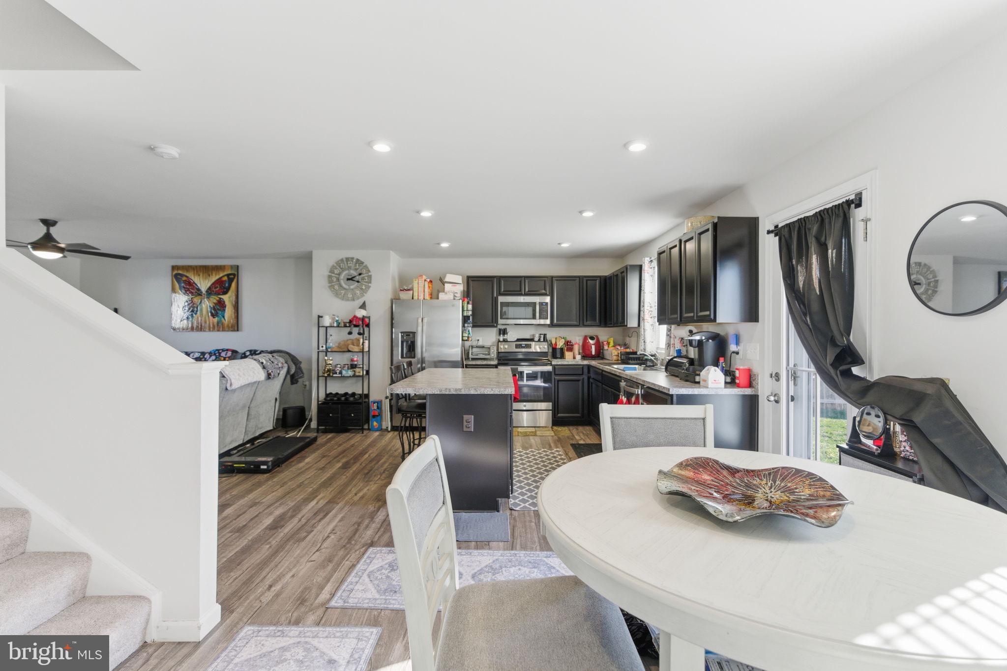 CHANDLERS GLEN - Residential