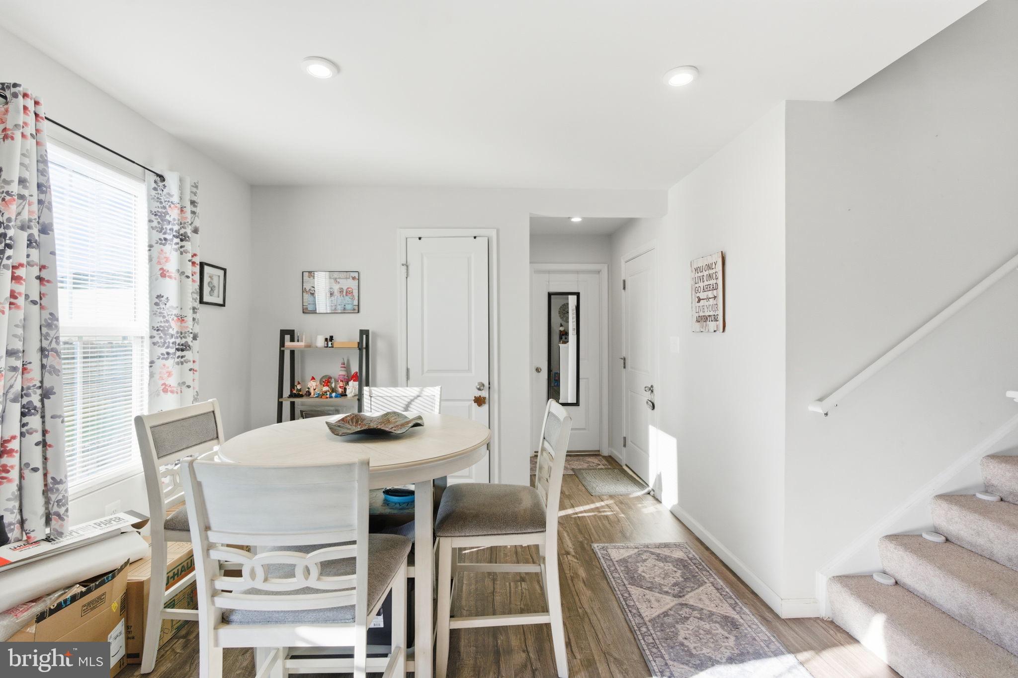 CHANDLERS GLEN - Residential